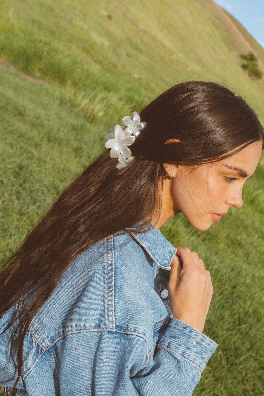 Pearlescent Flower Trio Claw Clip - Proper