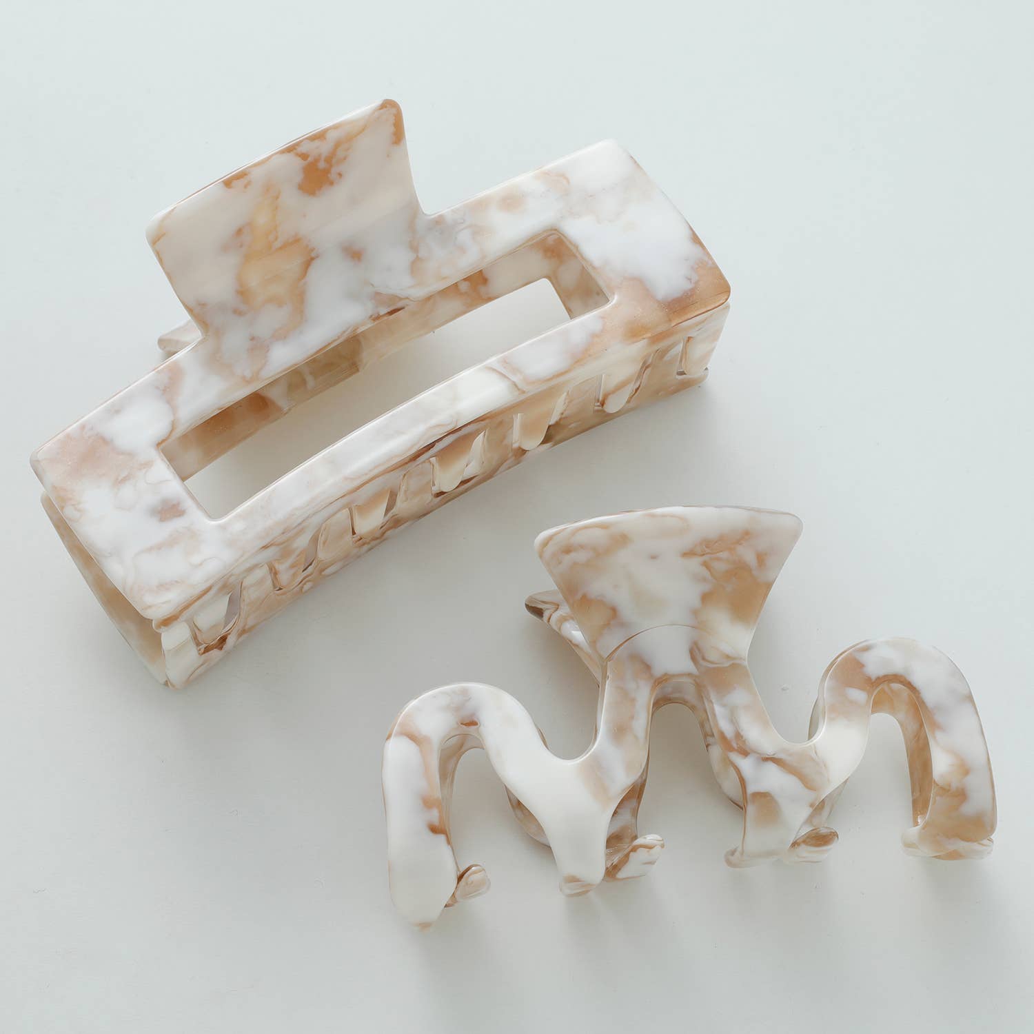 Calacatta Large Claw Clip - Proper