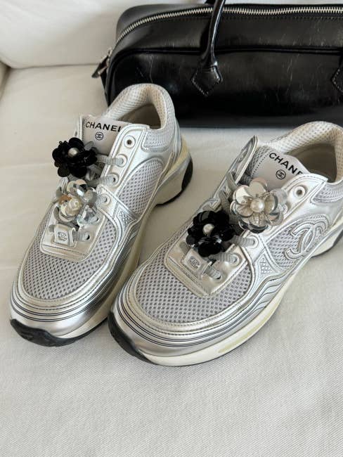 Yara Shoe Charm Clip - Proper