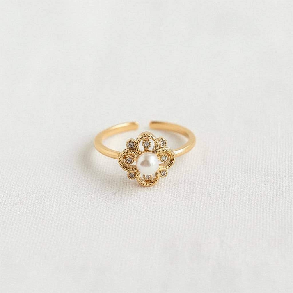 Clover Gem Ring