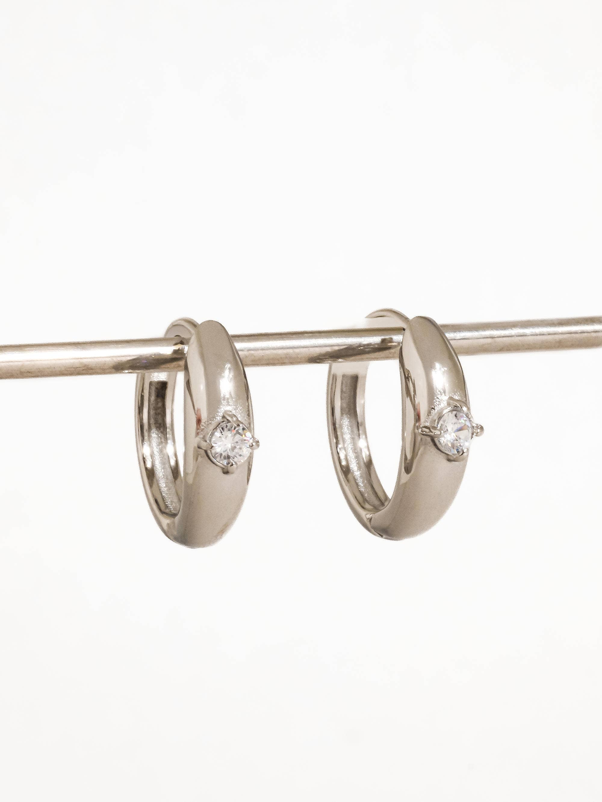 Dazzleon Earrings - Proper