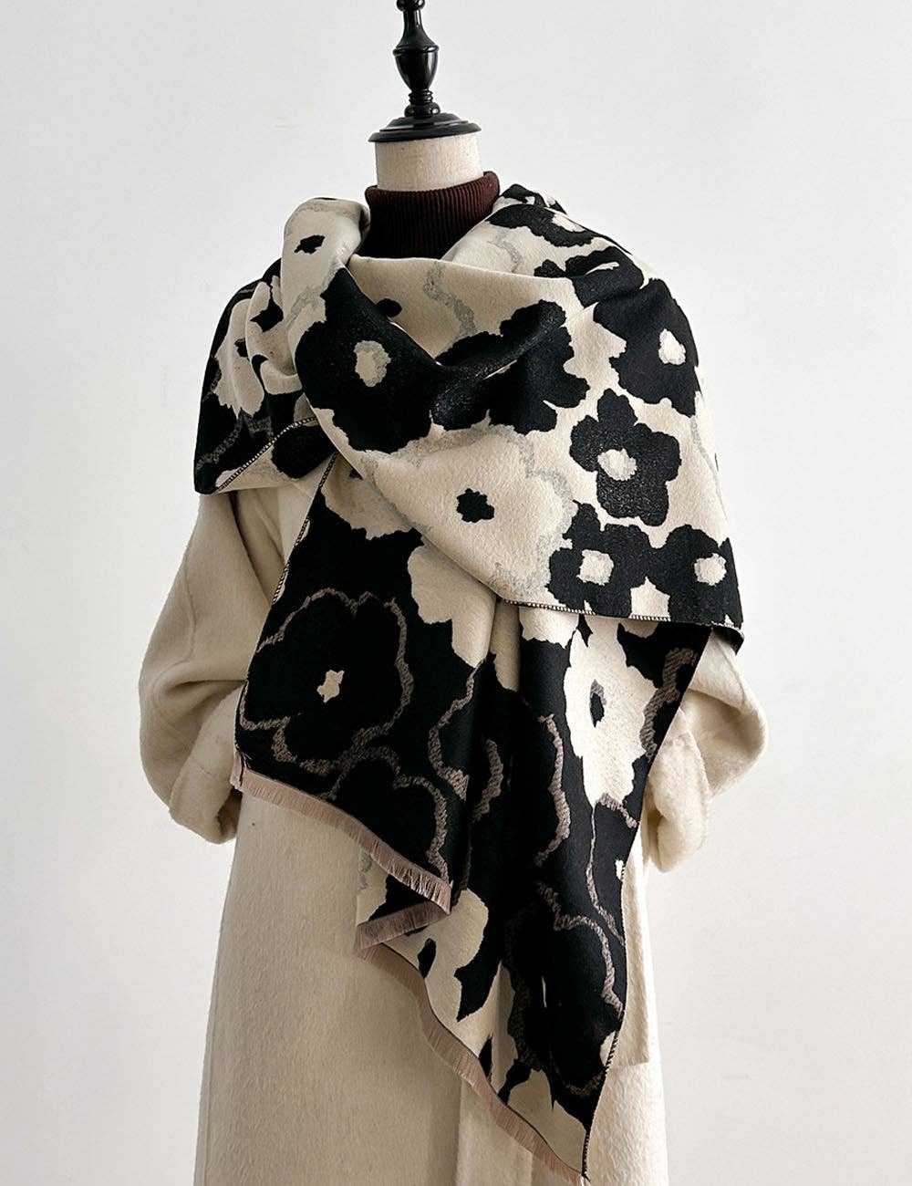 Rowyn Scarf - Proper
