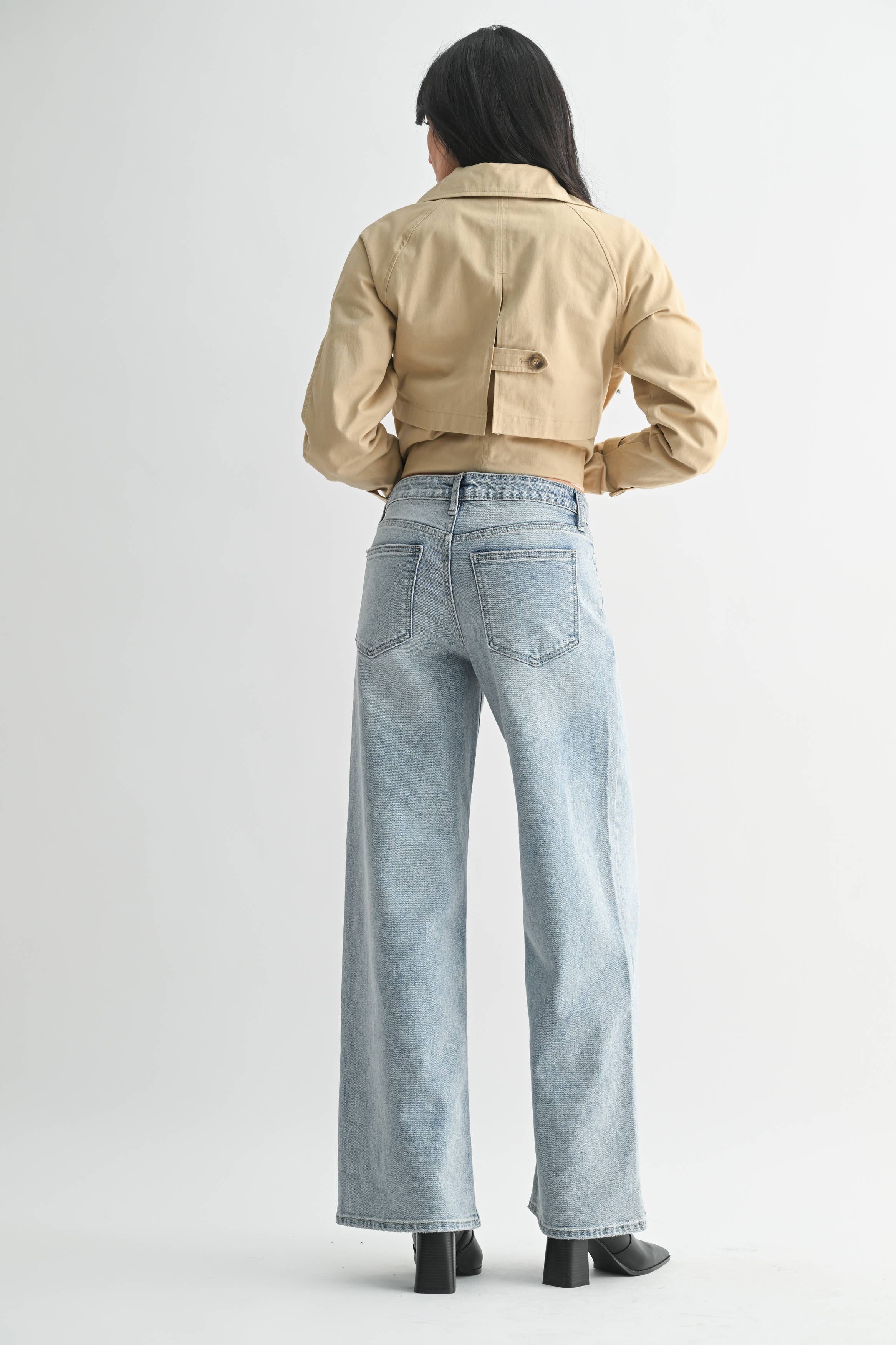 Light Wash Straight Jeans - Proper