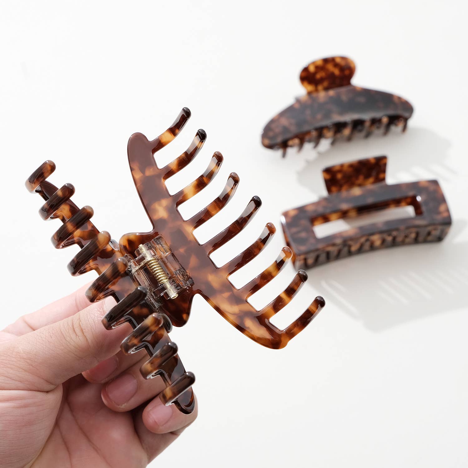 Deep Tortoise Large - Assorted Claw Clips - Proper