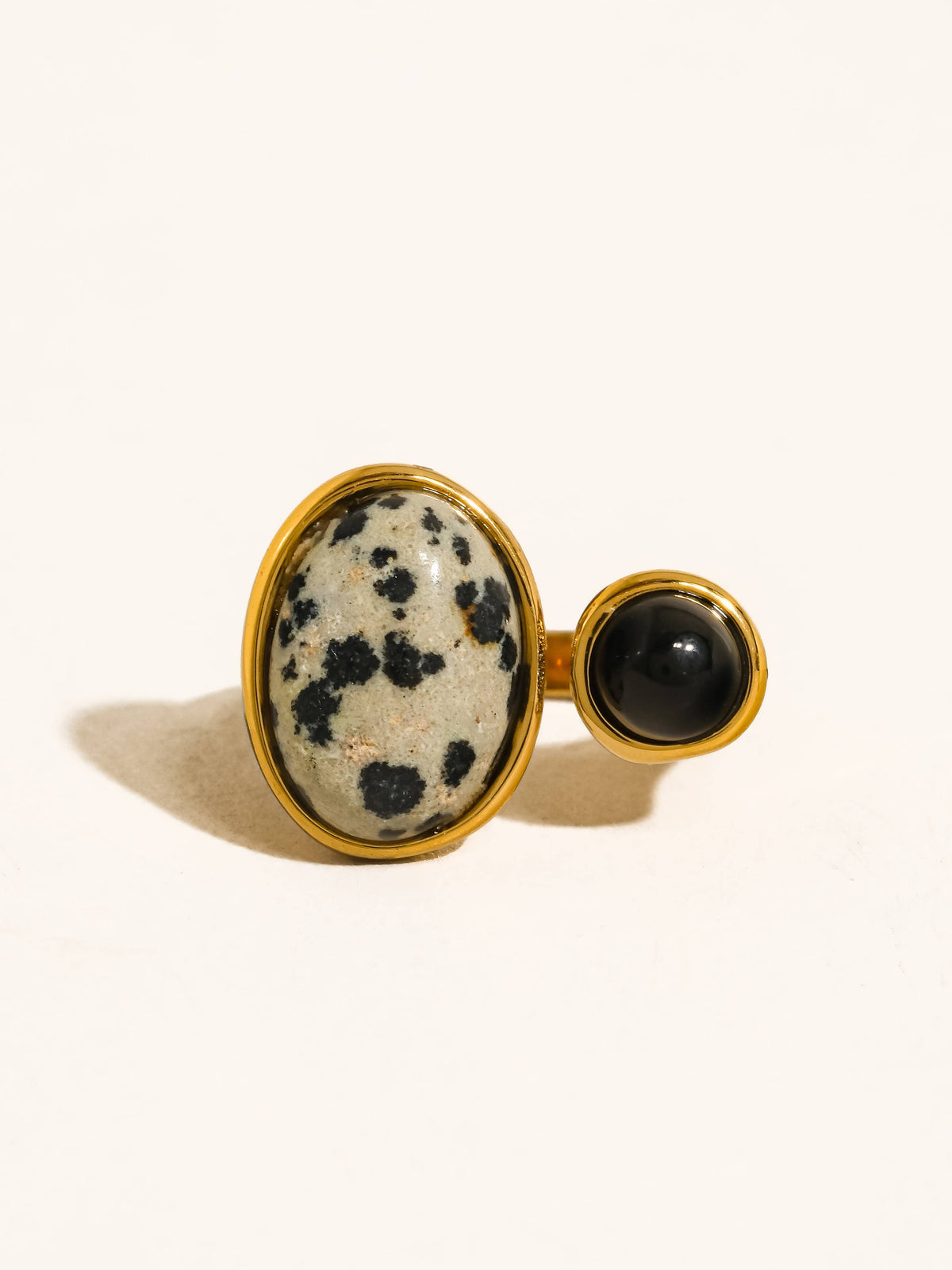 Embrun 18K Gold Non-Tarnish Dalmatian Jasper Onyx Ring - Proper