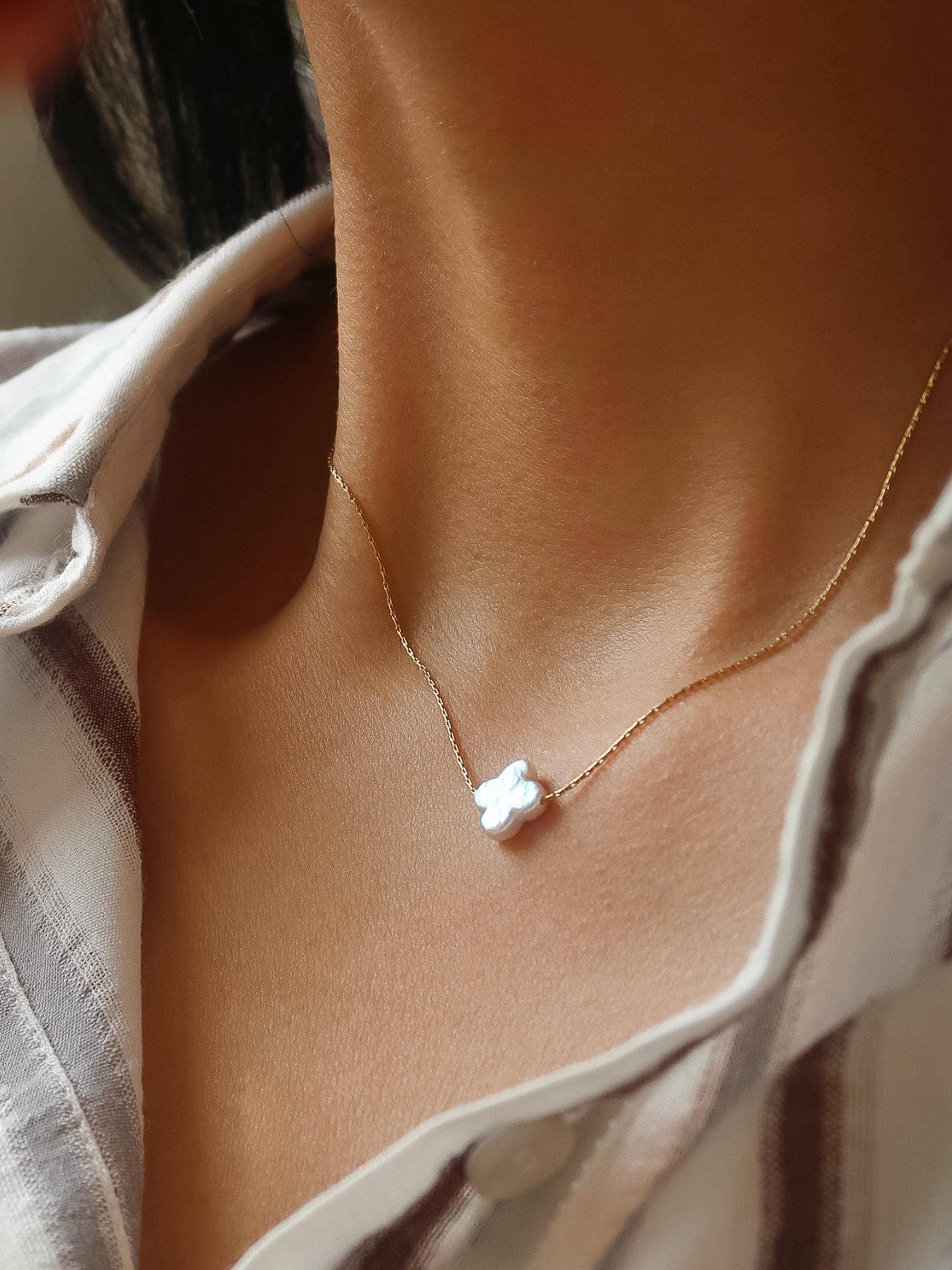 Pearl Shape Necklace - Proper