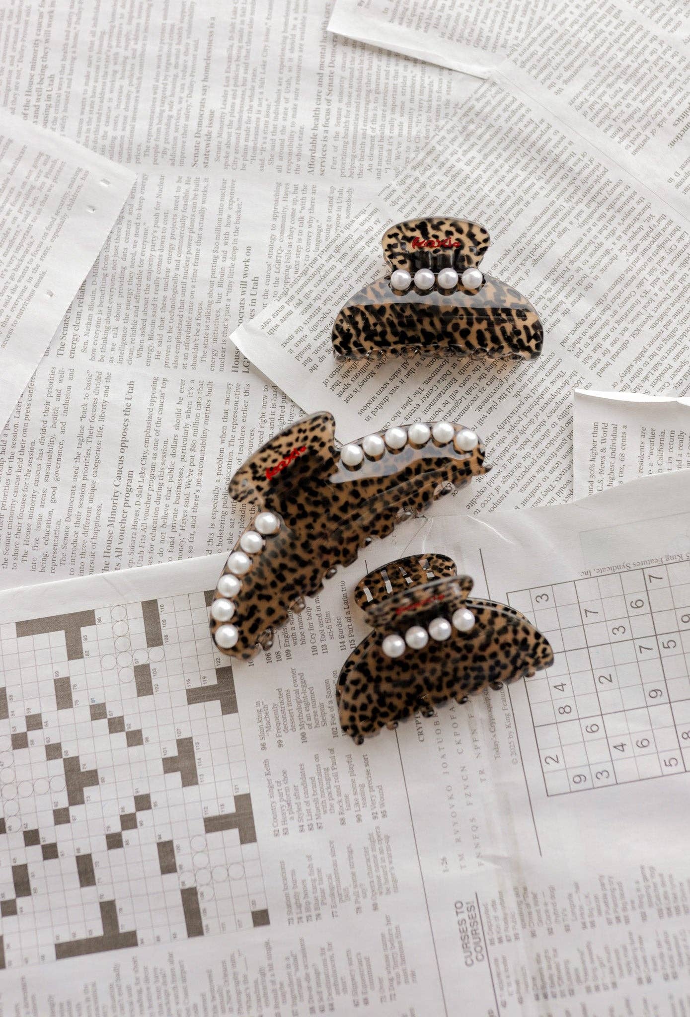 Cheetah Pearl Claw Clip
