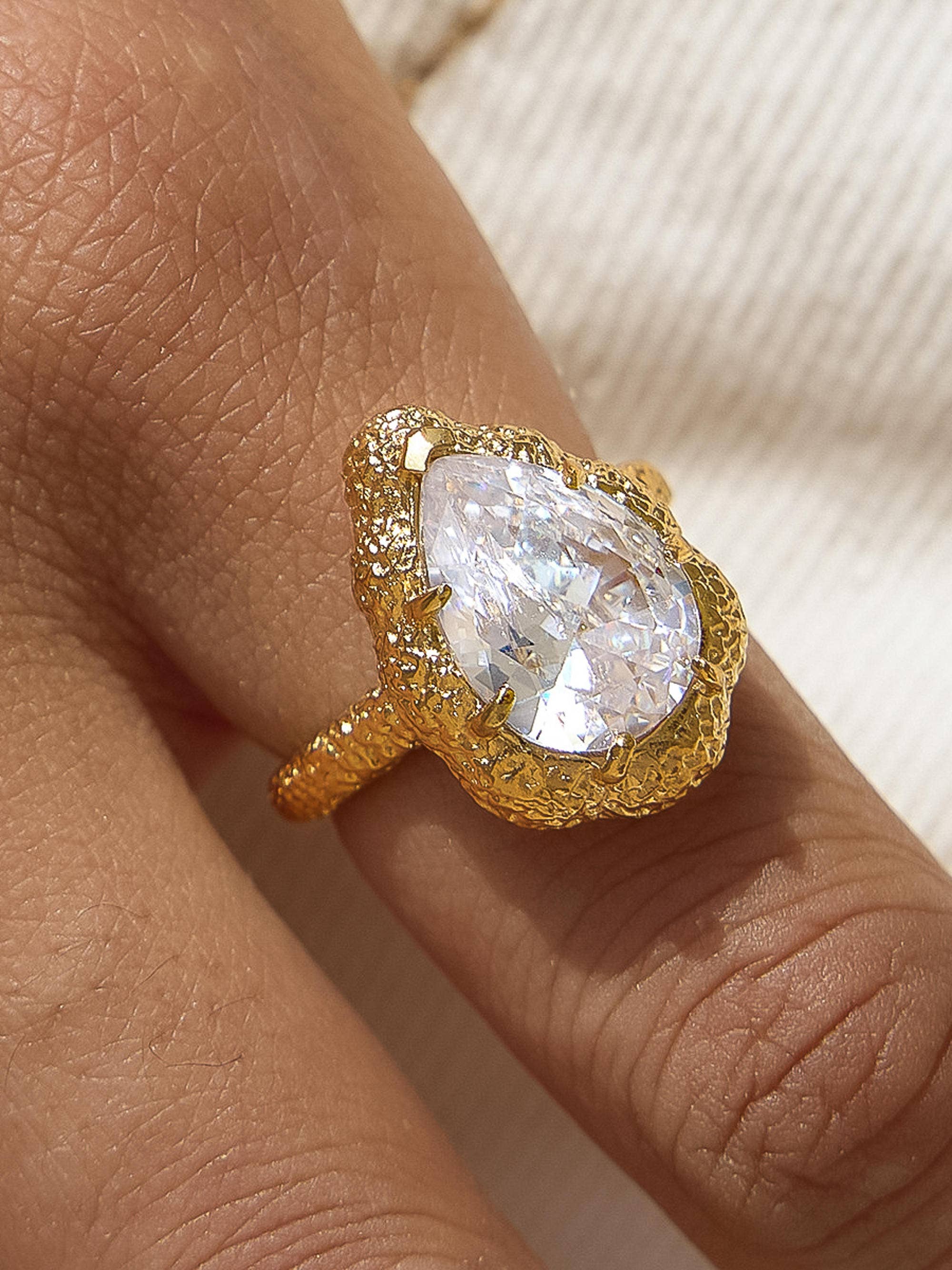 Delilah Ring