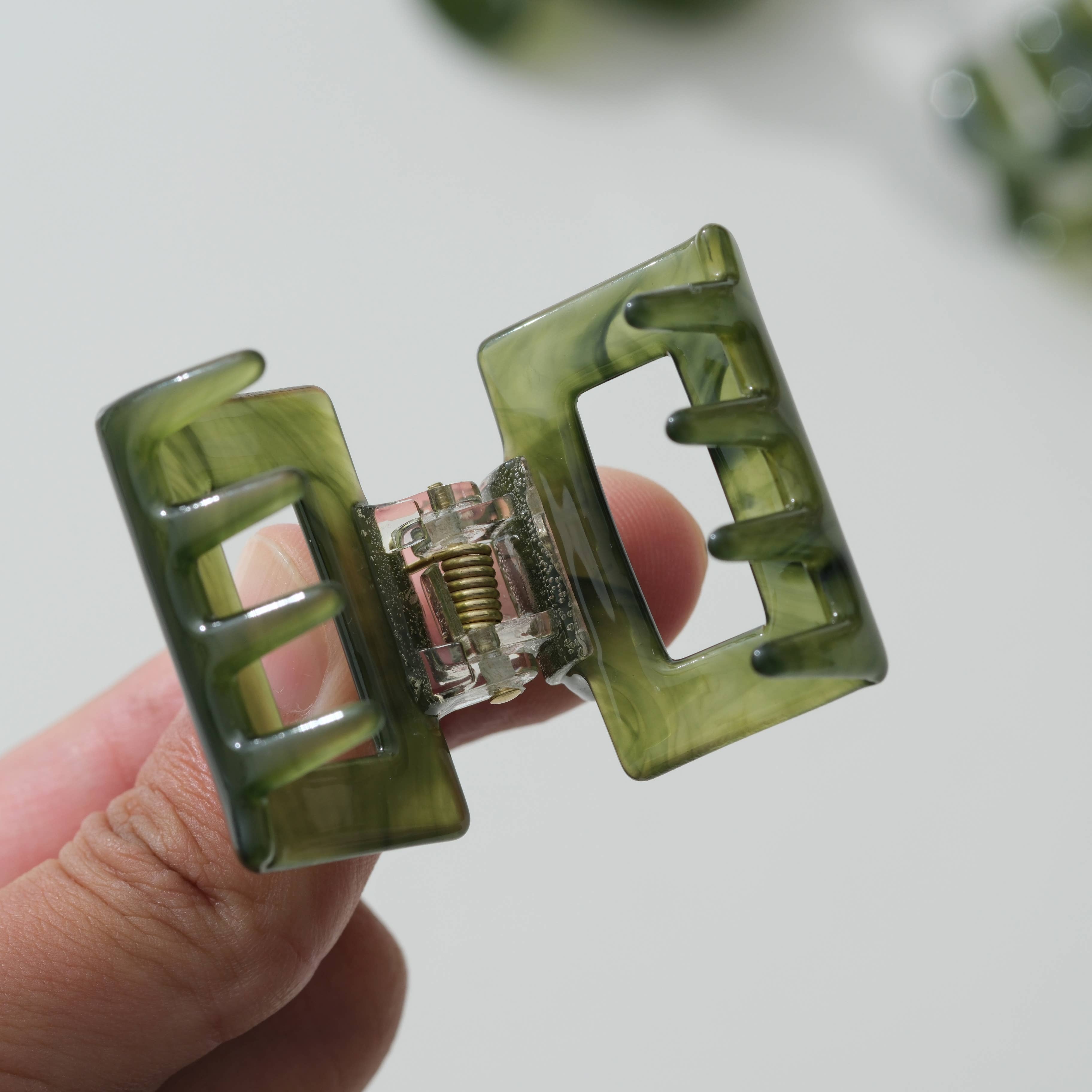 Jade Green Mini Claw Clip