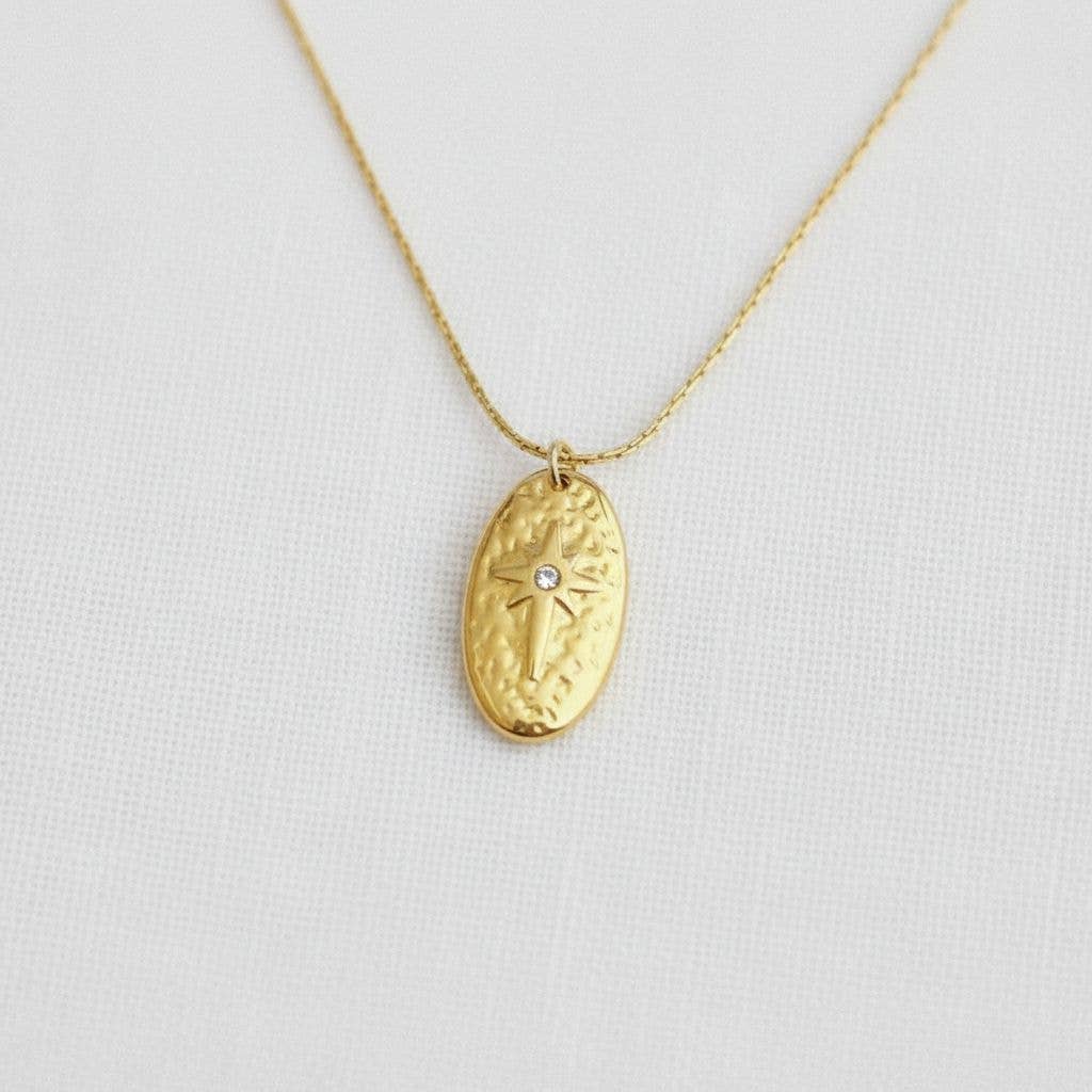 Star Oval Pendant Necklace