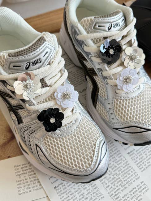 Nellie Mini Sequin Flower Shoe Charm - Proper