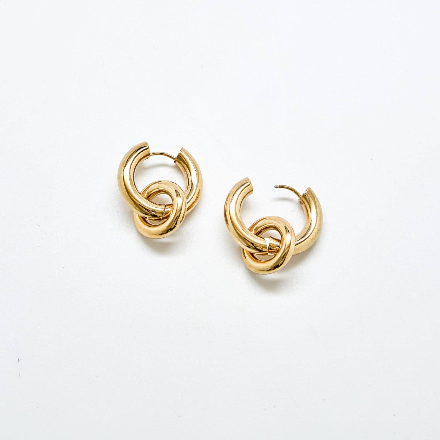 Gold Interlocking Hoop Earrings - Proper