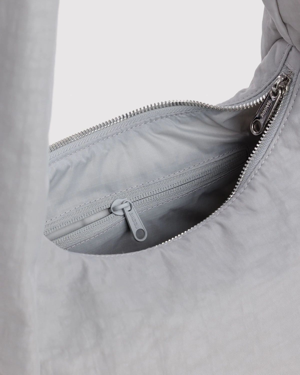 Small Nylon Meringue Bag - Fog