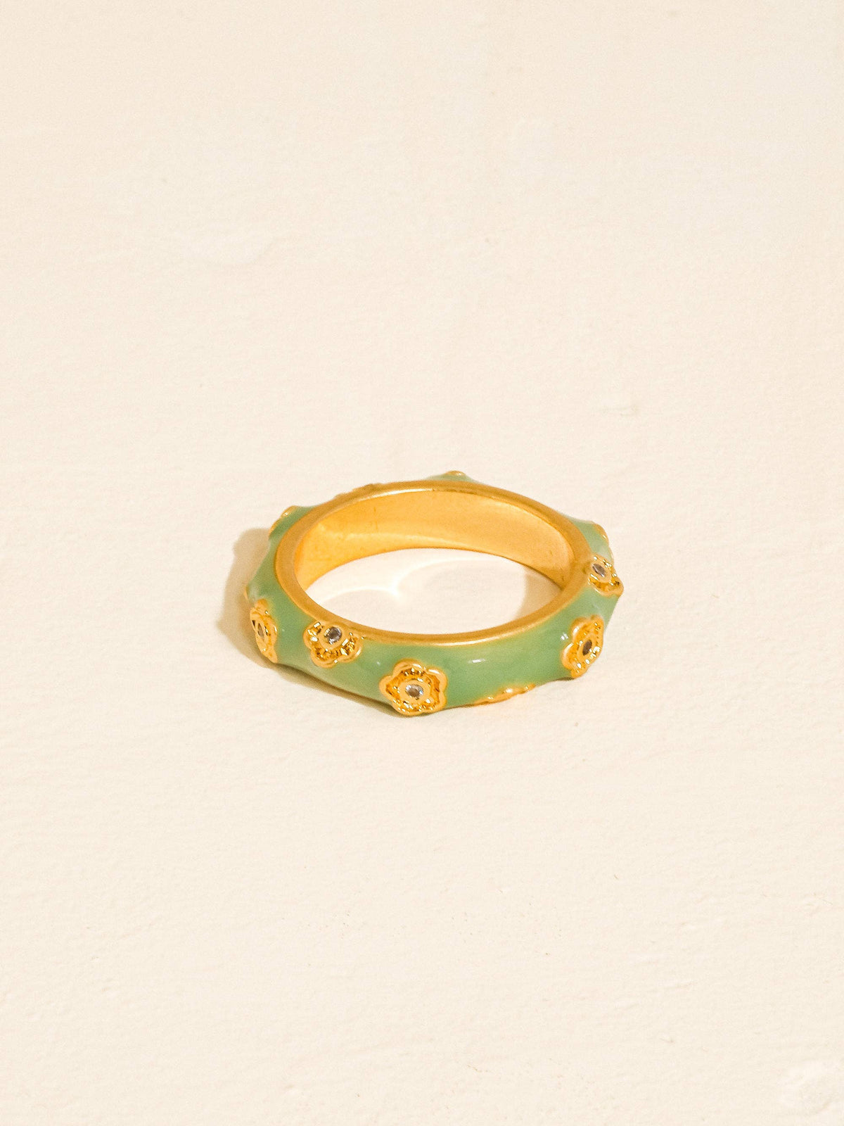 Esma Ring