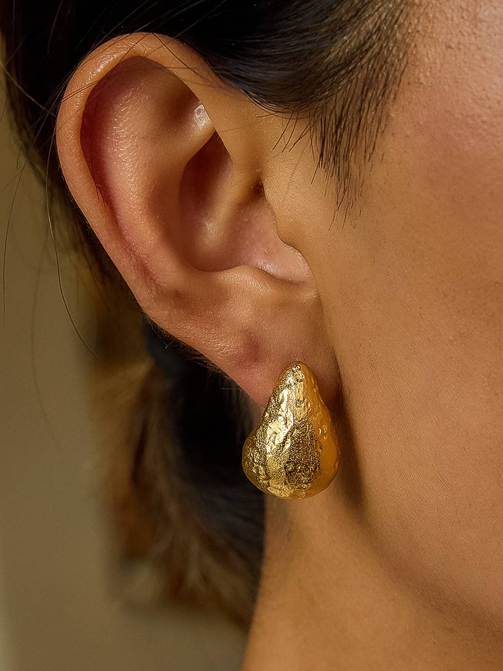 Vivelle Droplet Earring - Proper