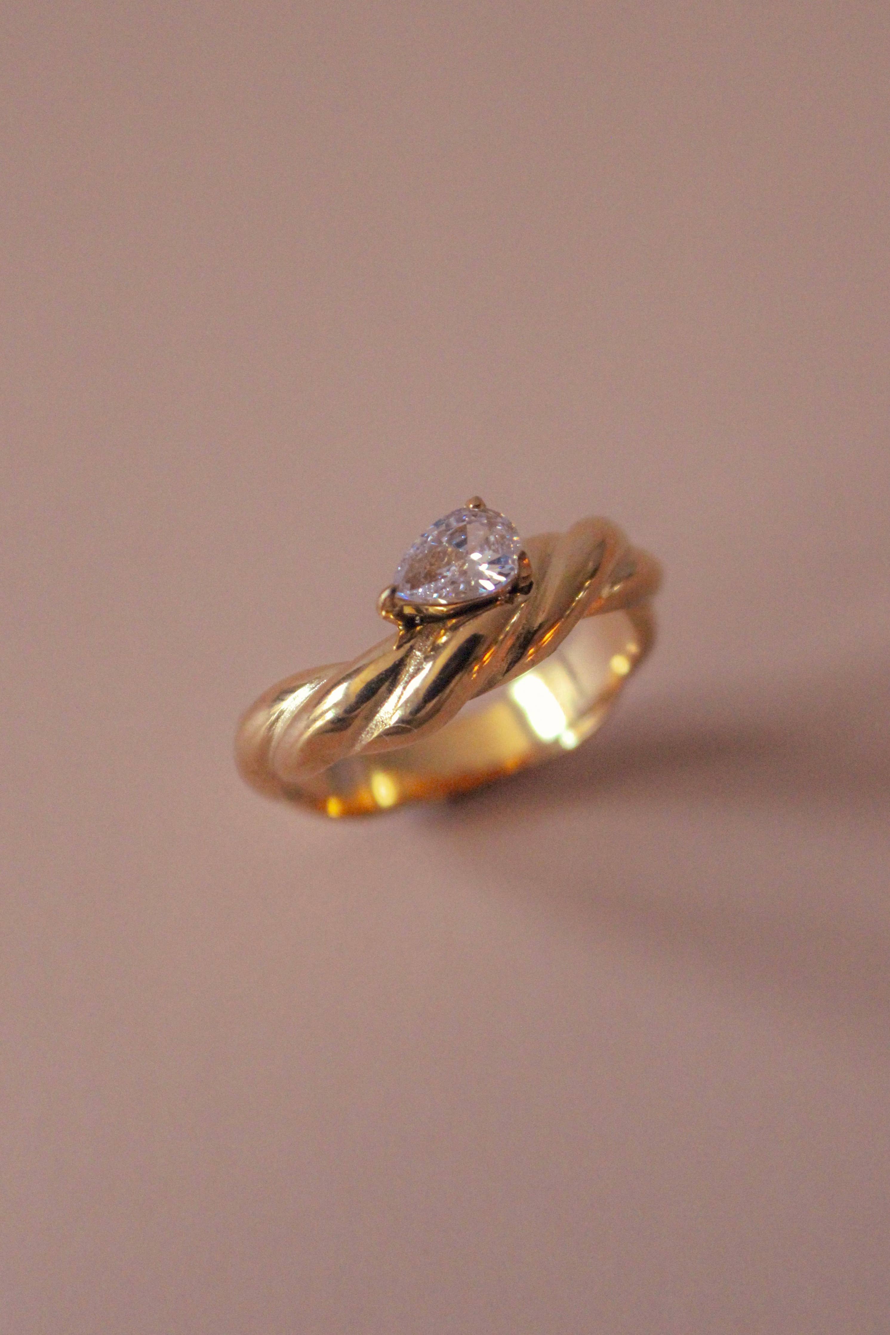 Rosier Ring