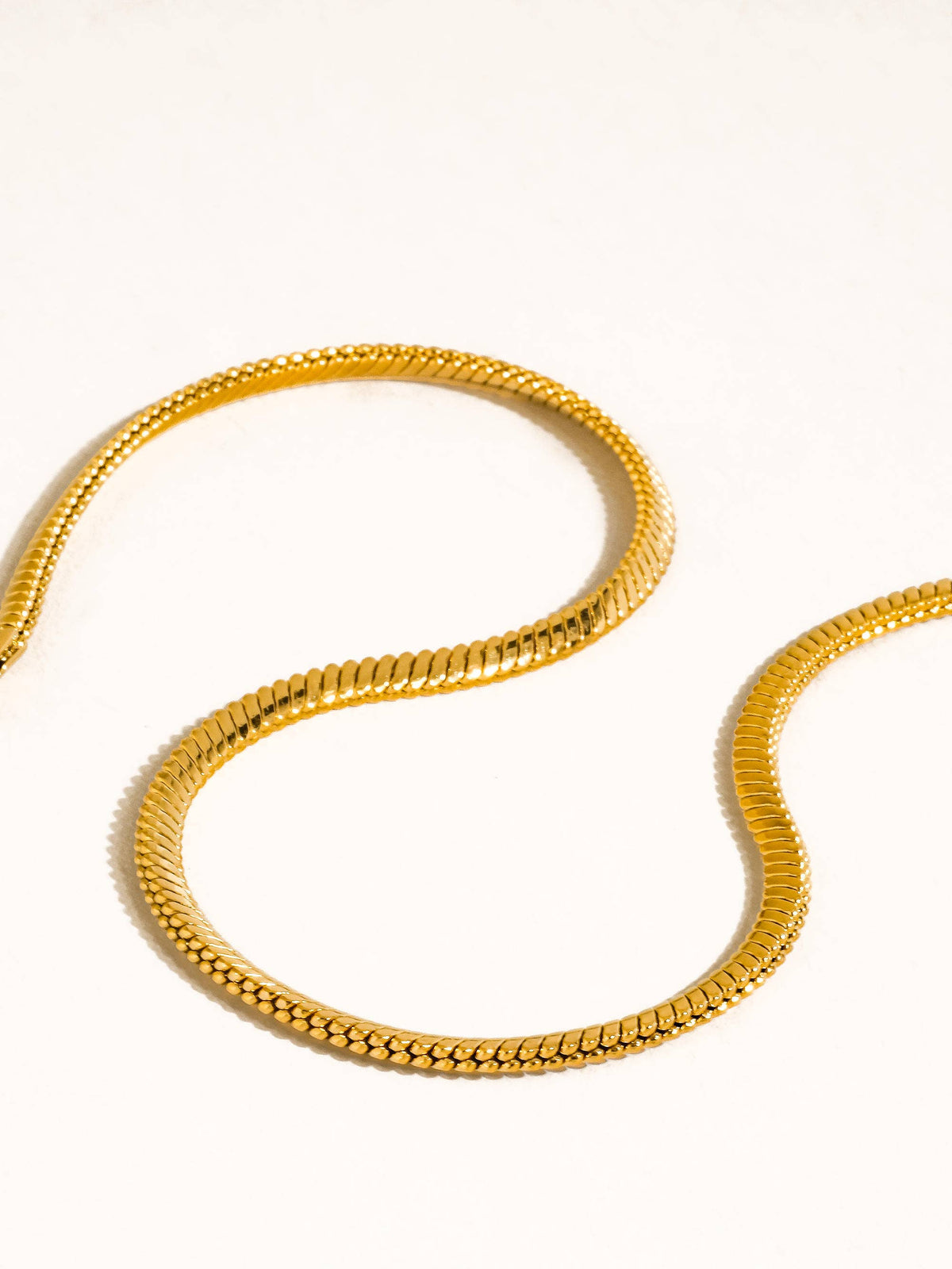 Papillon Snake Chain Necklace