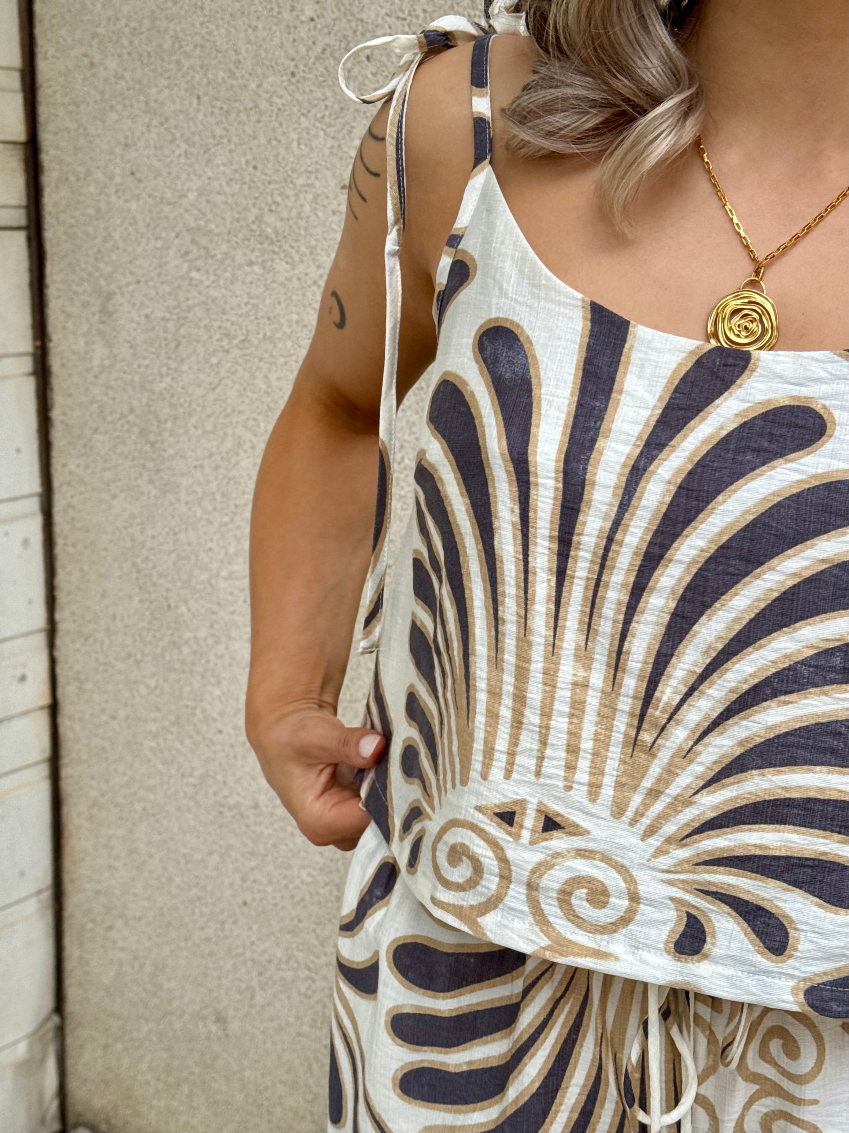 Leona Top