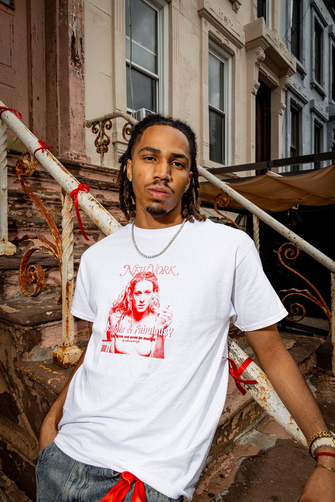 Carrie Bradshaw Classic Graphic Tee