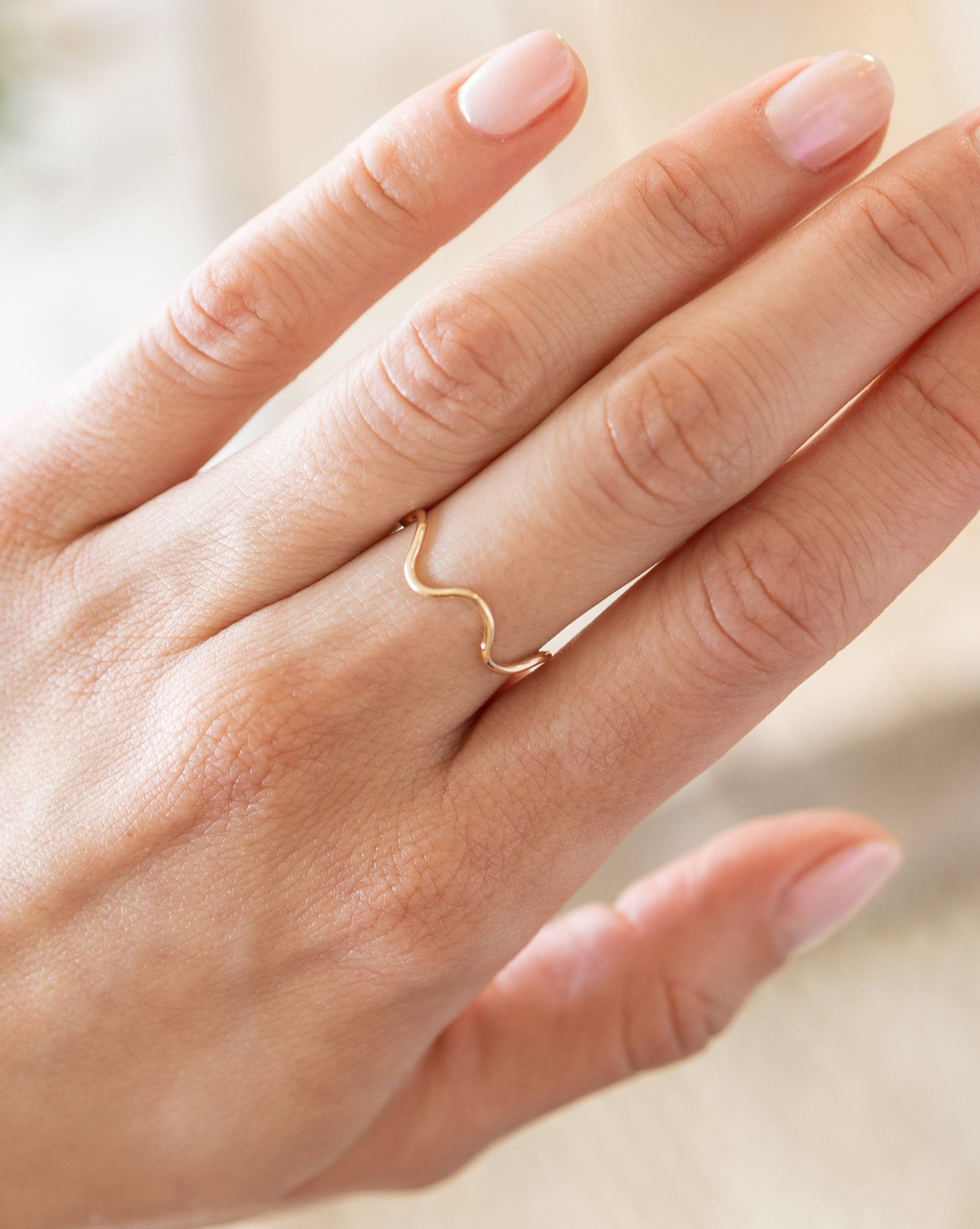Wiggle Ring - Proper