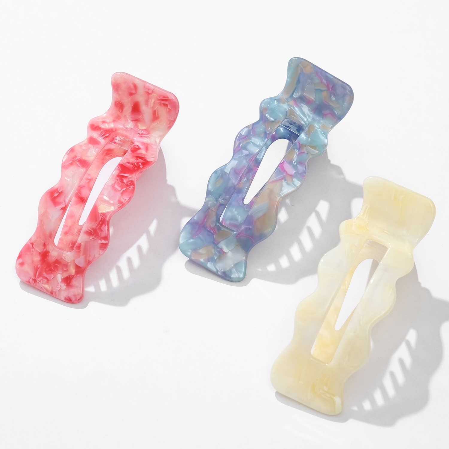 Jane Scalloped Flat Claw Clip - Proper