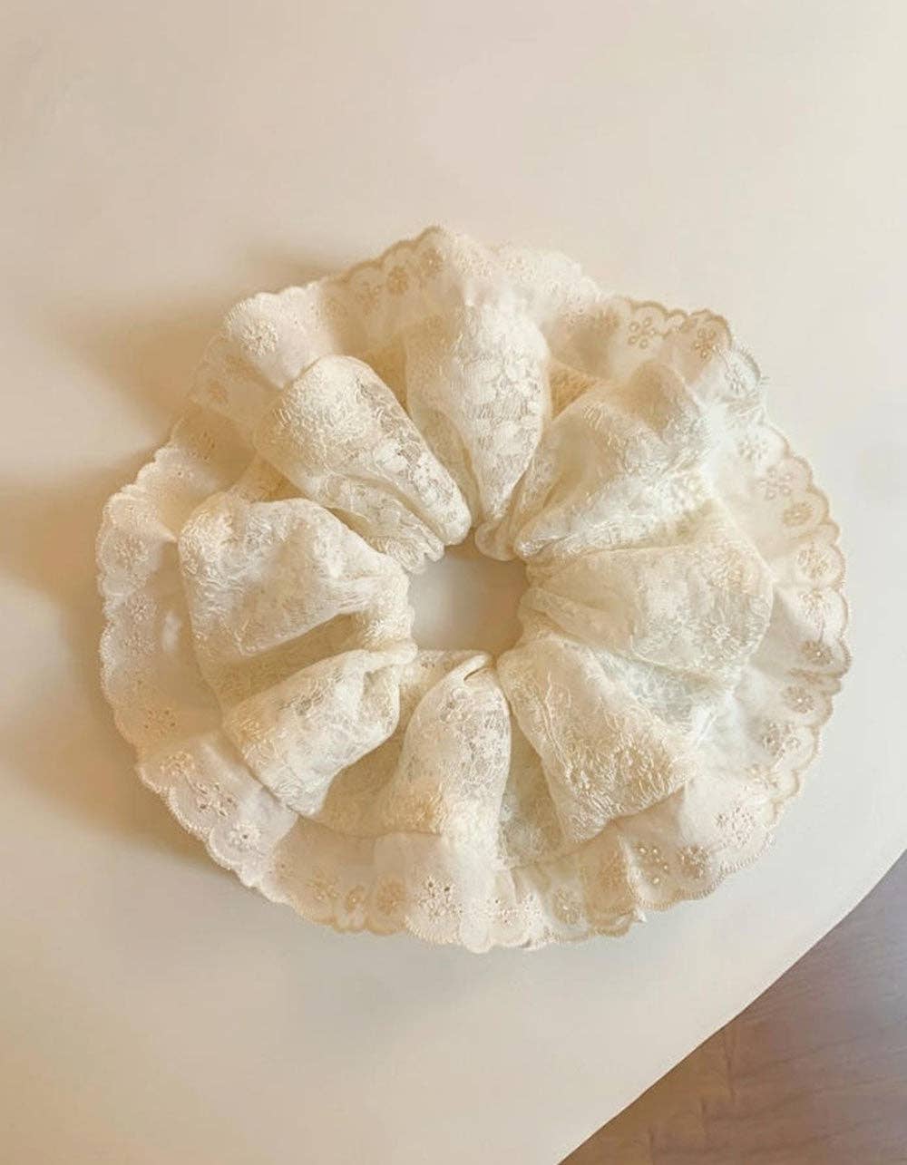 Beige Sweet Scalloped Embroidery Lace Scrunchies 8BK6HSR10 - Proper