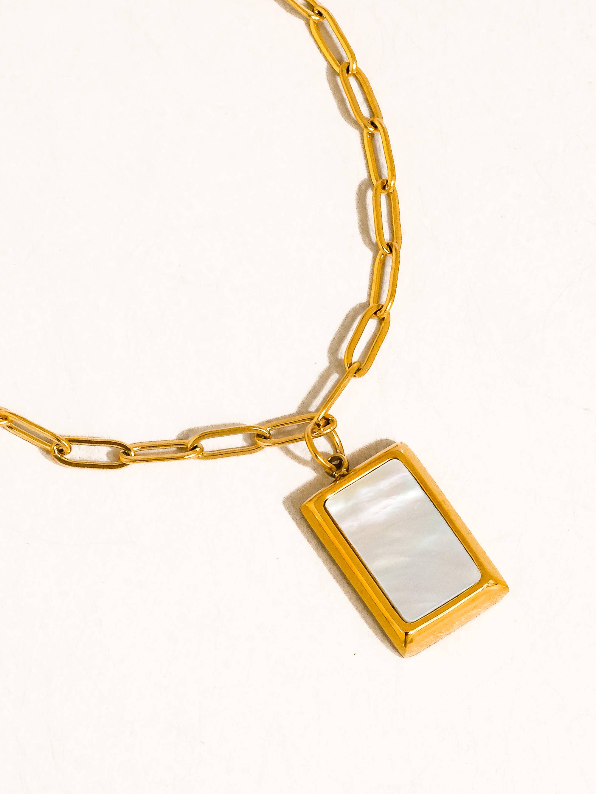 Versa 18K Gold Non-Tarnish Seashell Pendant Necklace - Proper