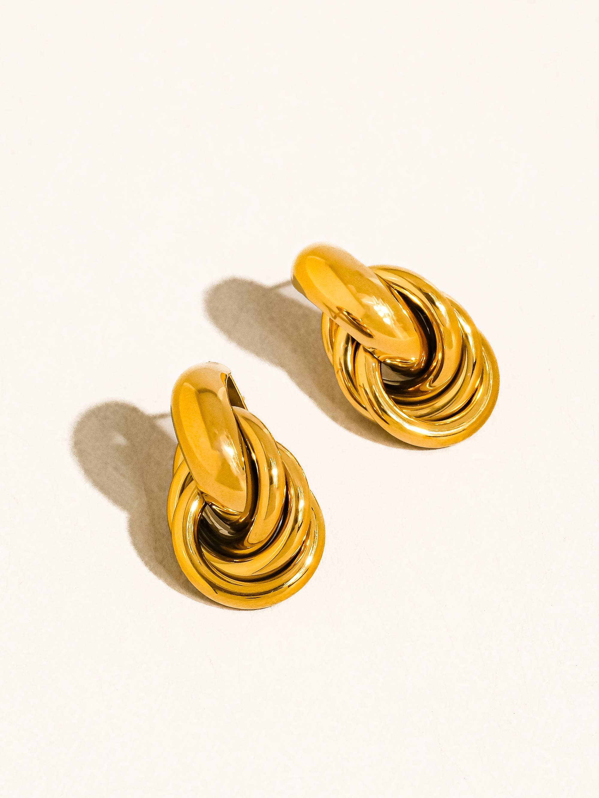 Rosavine Earrings - Proper