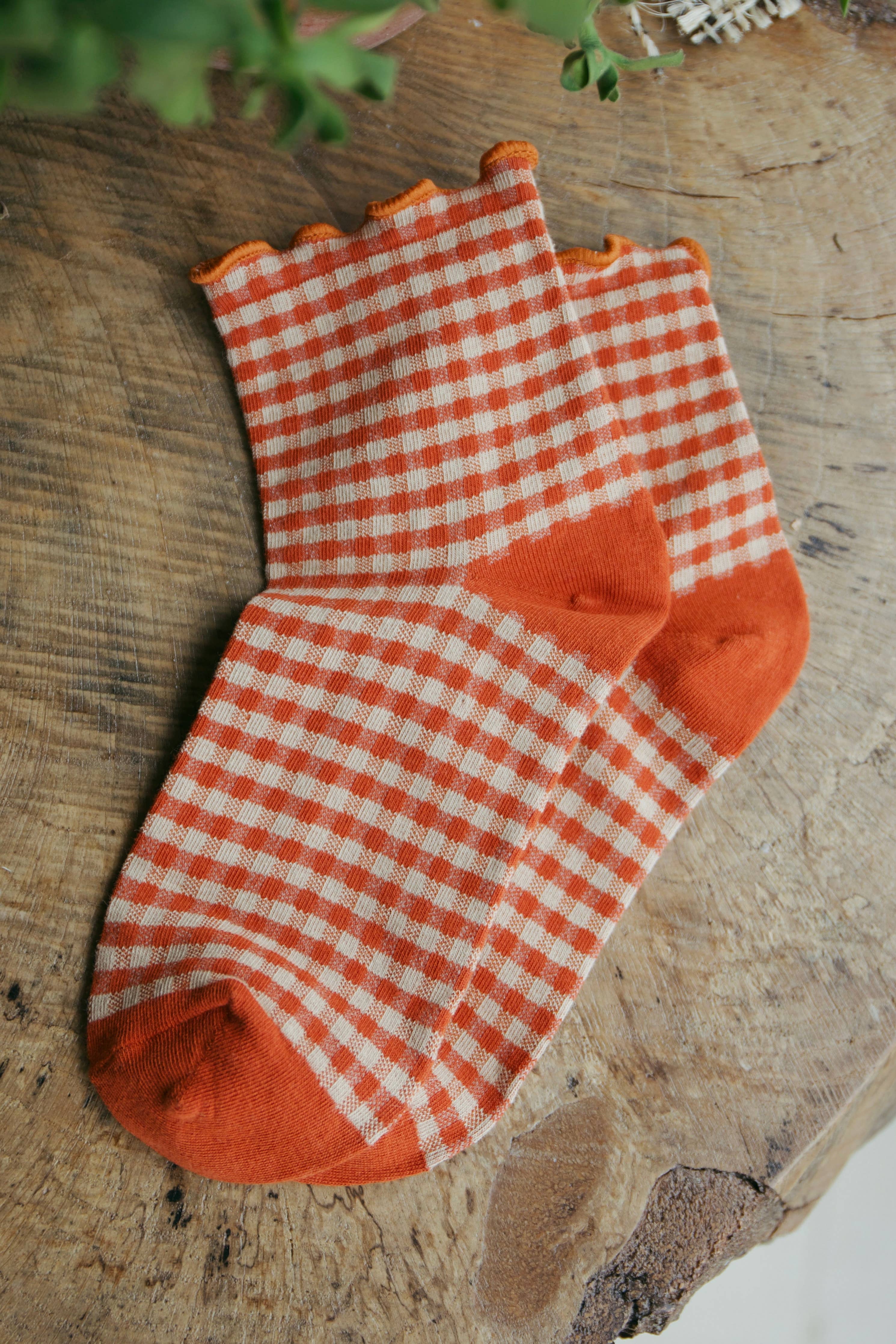 Ruffle Gingham Socks