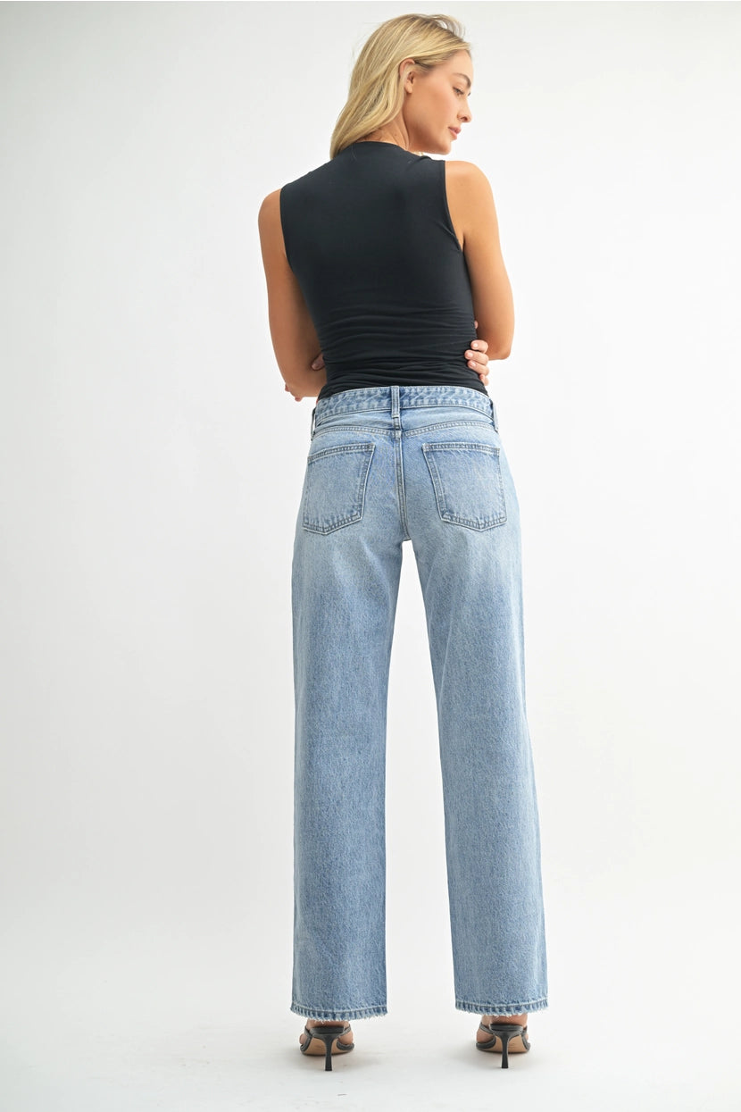 Low Rise Relaxed Straight Leg - Proper