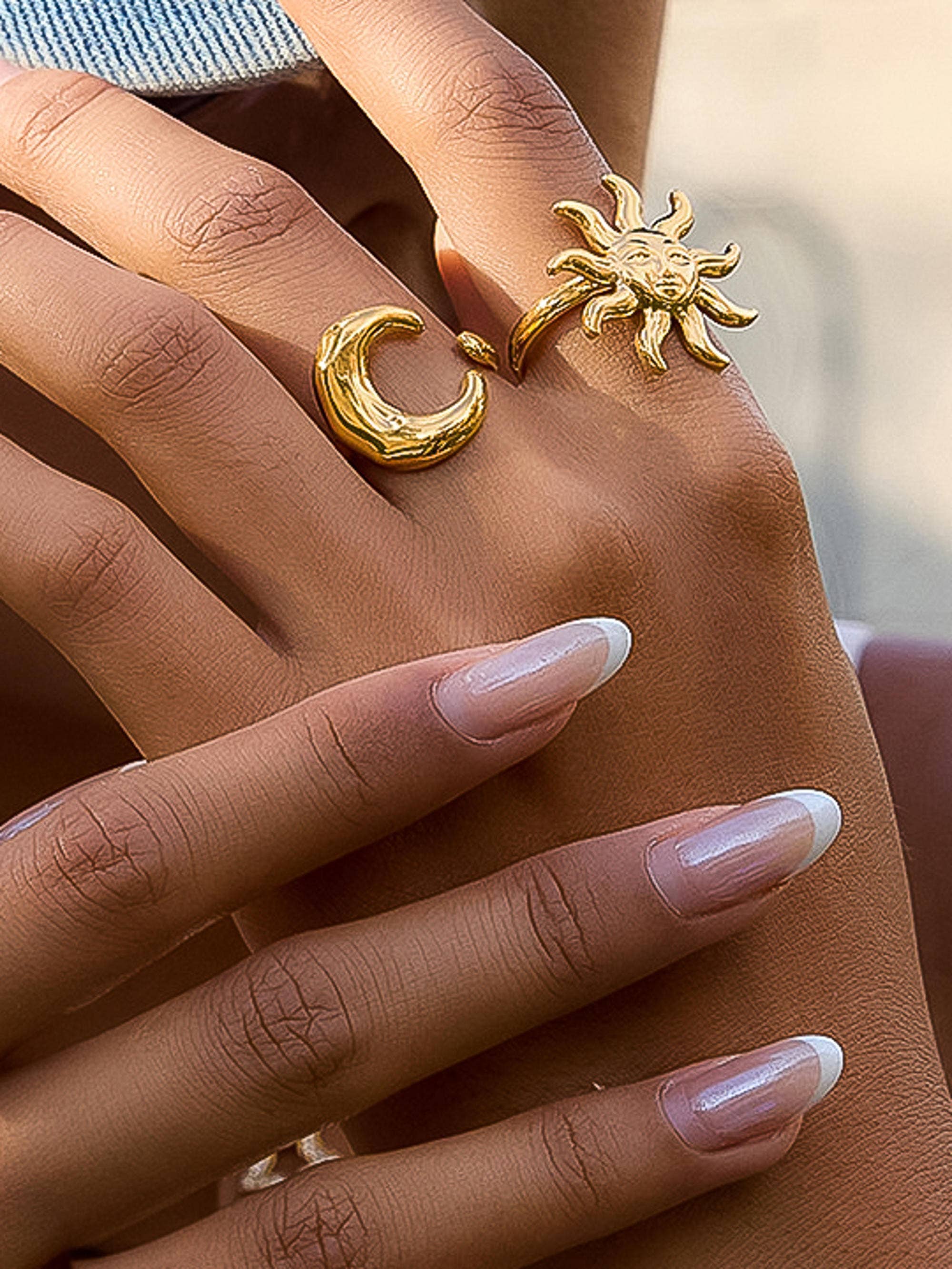 Aurelune Ring