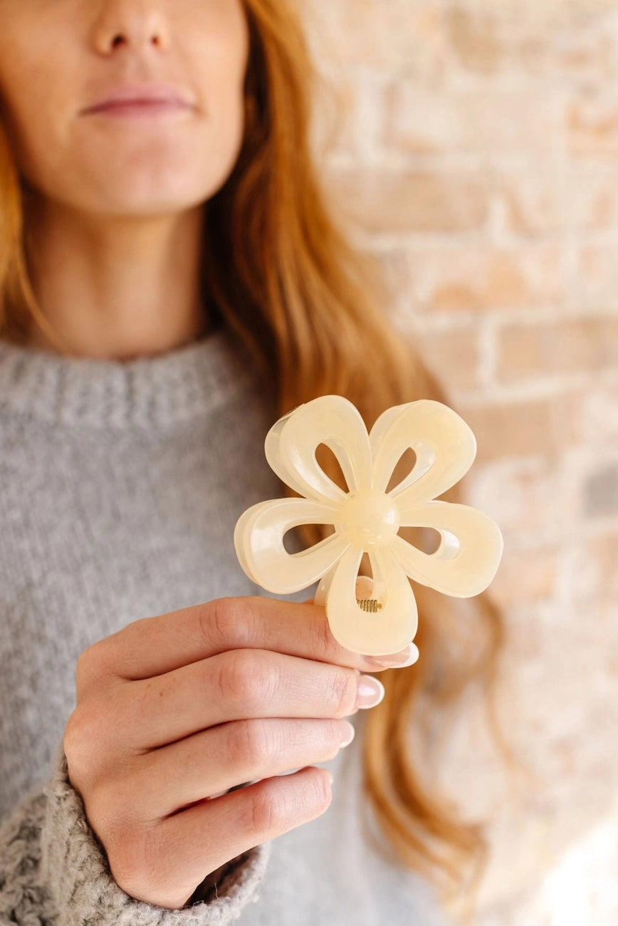 Cut Out Flower Hair Clip - Proper