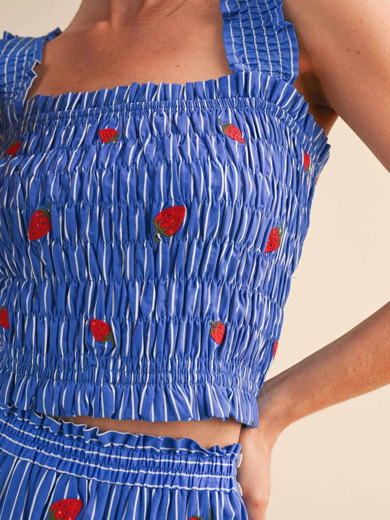 Berry Top