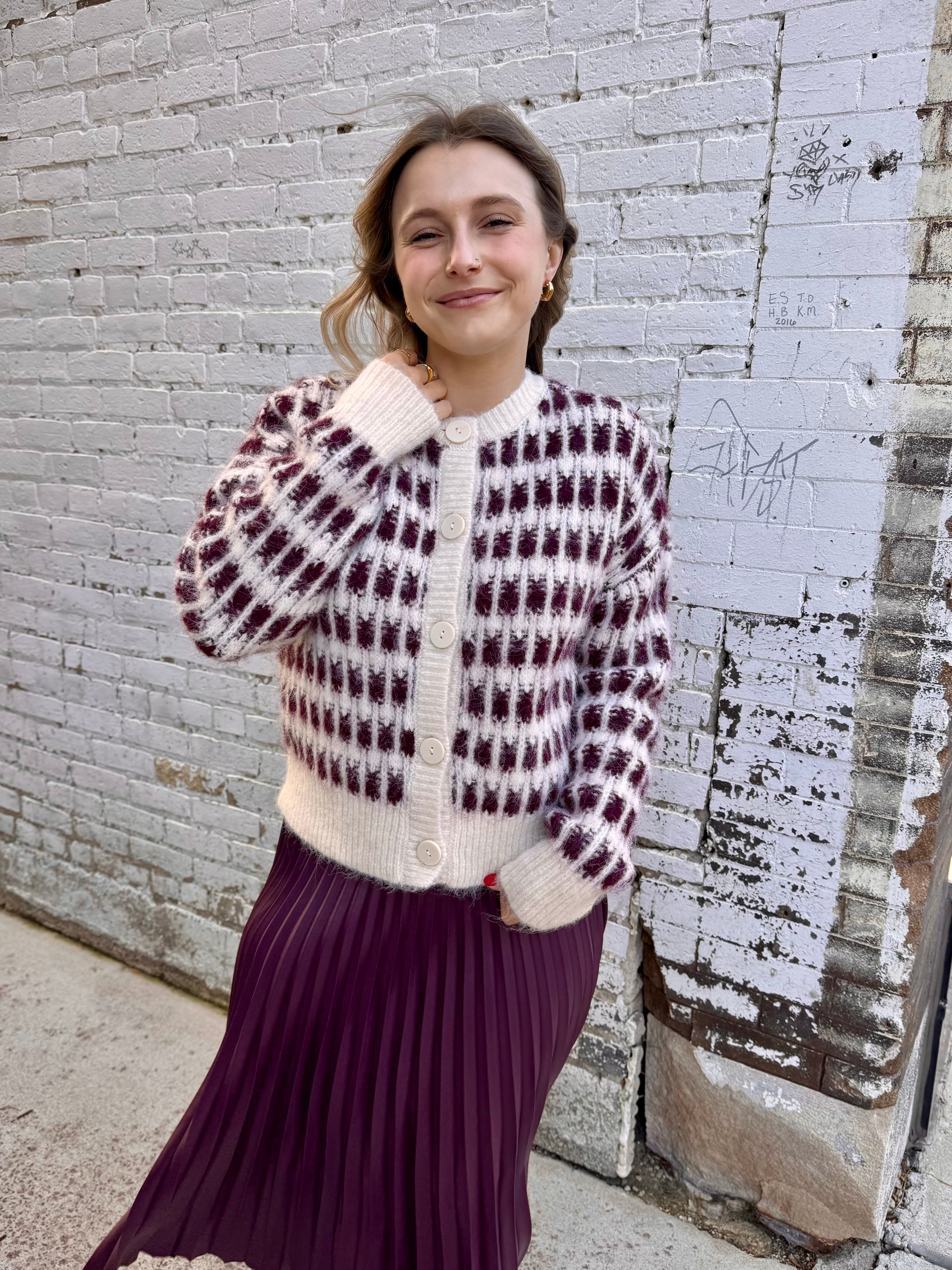 Lisa Cardigan - Proper