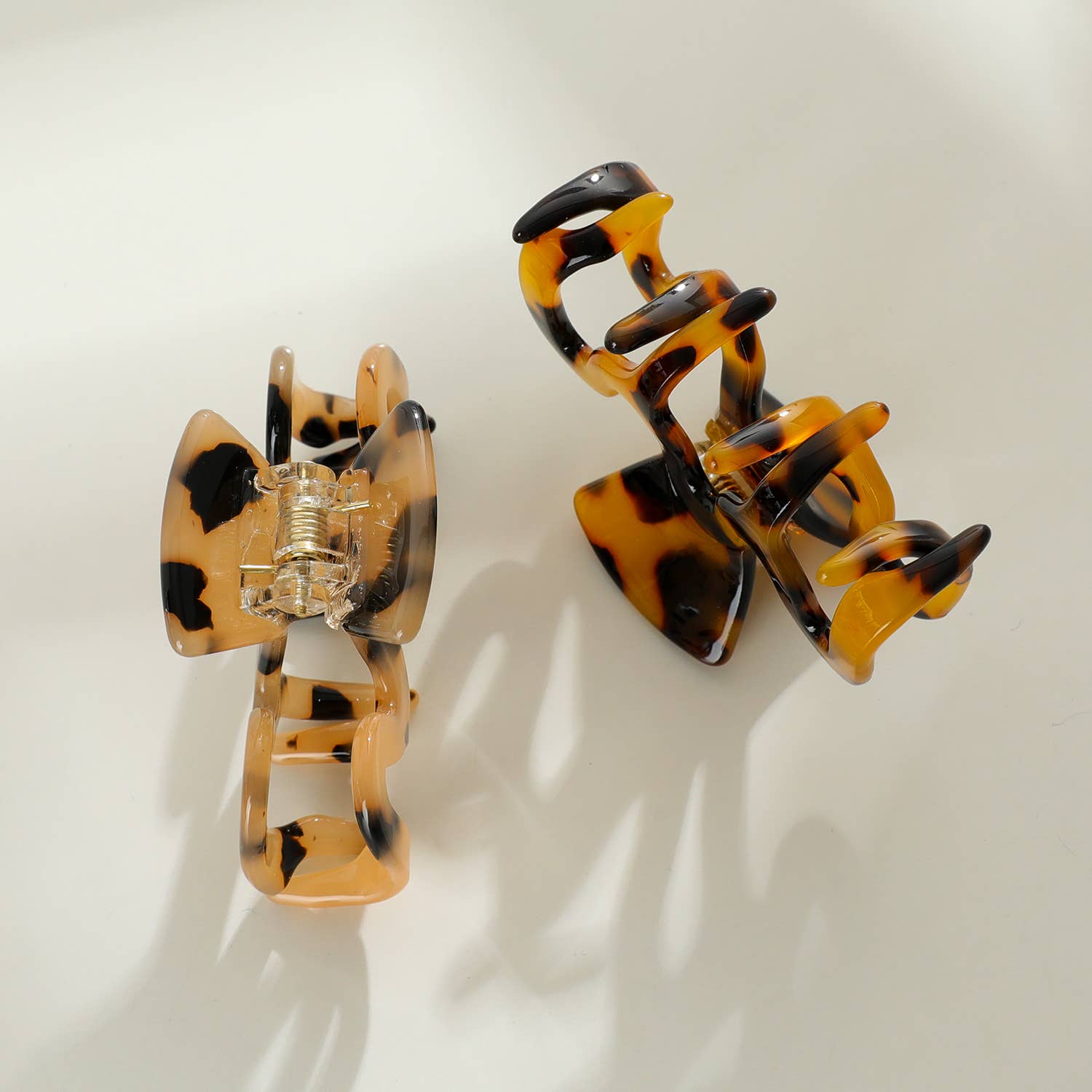 Esme Claw Clip - Proper