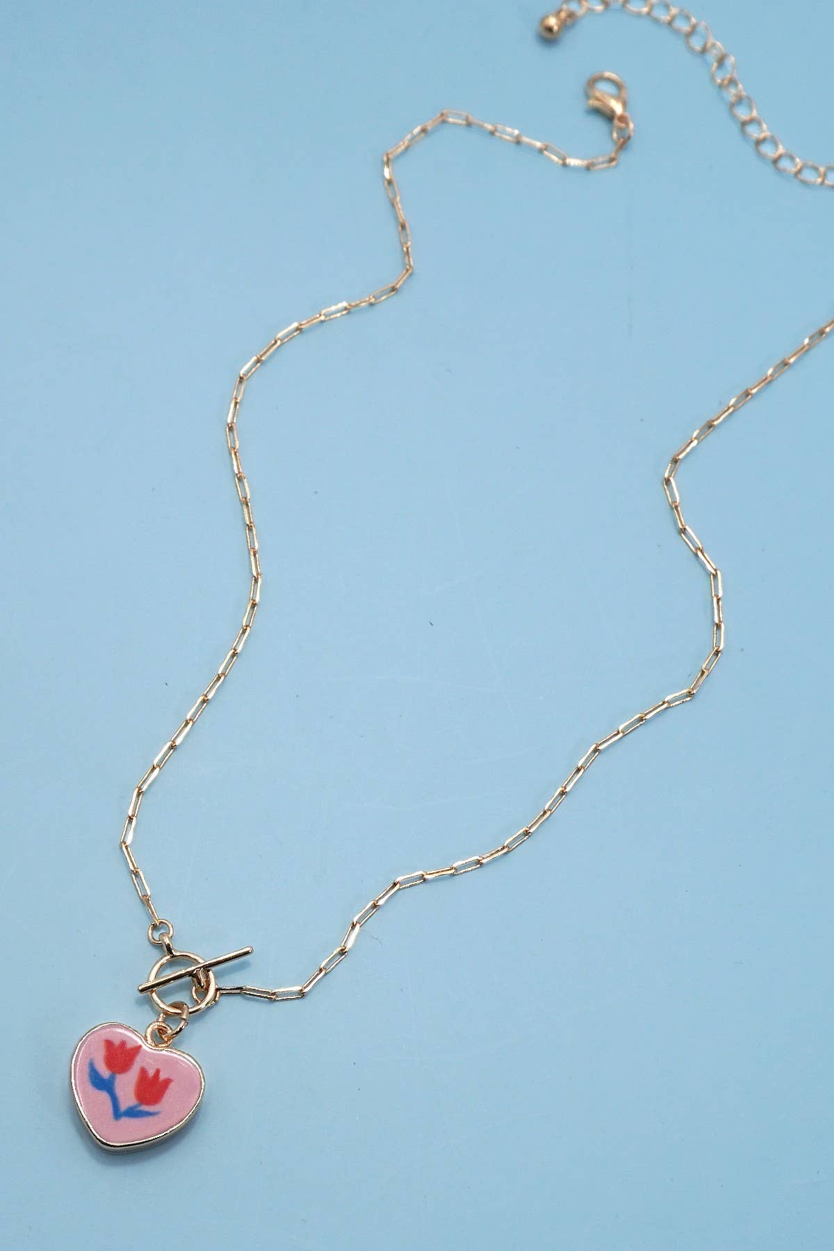 PORCELAIN FLOWER HEART CHARM TOGGLE NECKLACE | 80N91839 - Proper