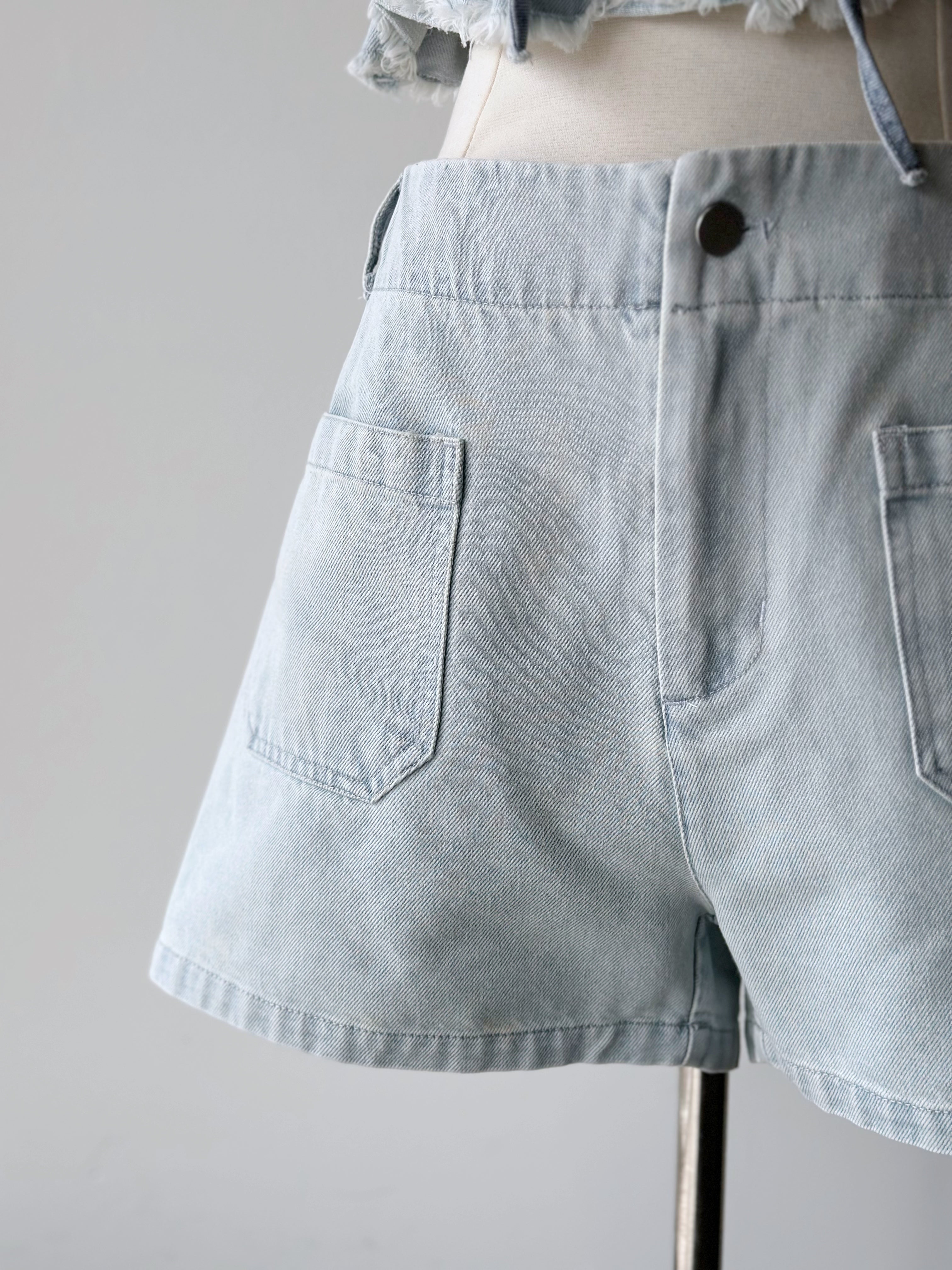 Valeria Shorts - Proper