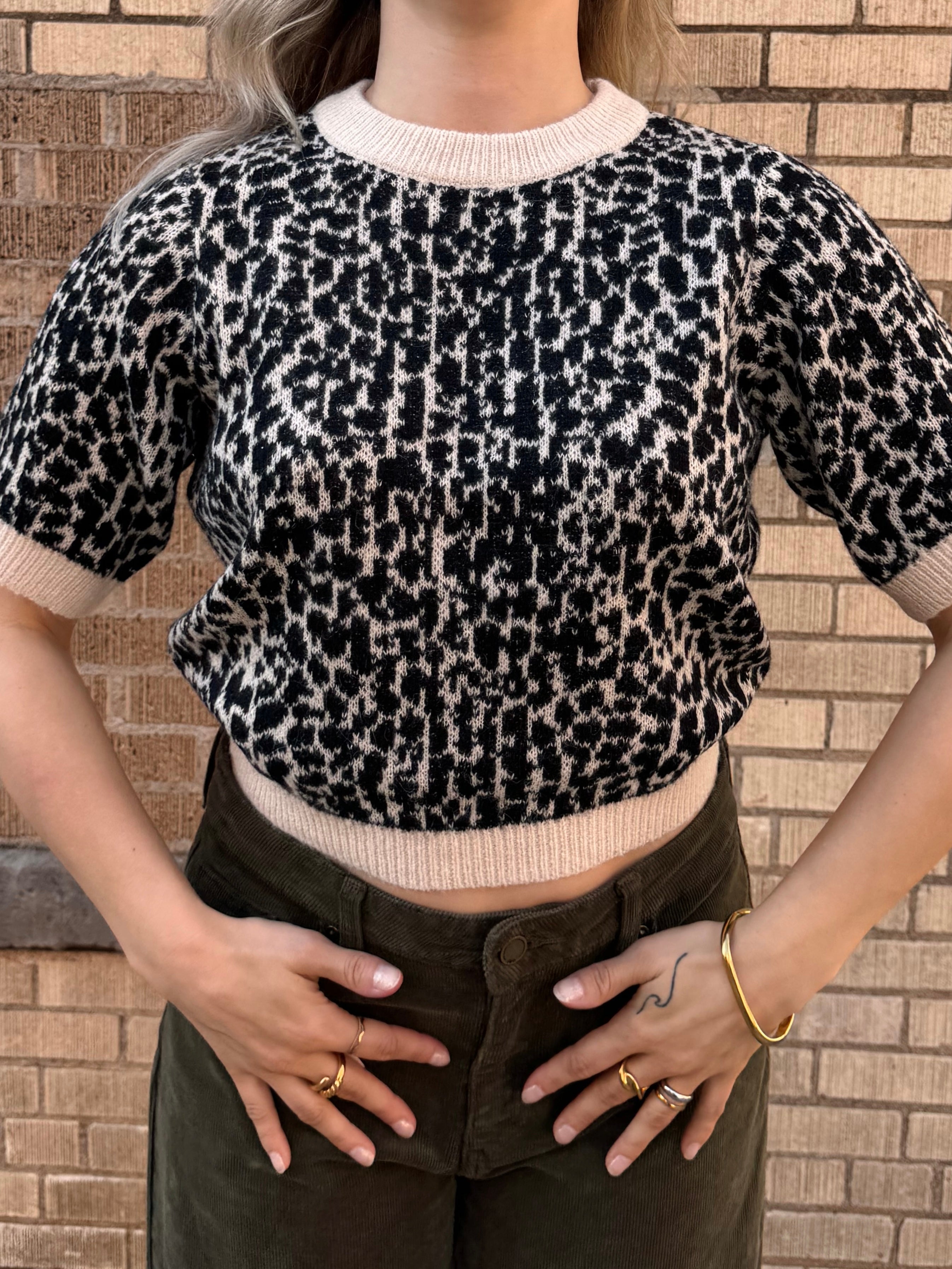 Wow Sweater - Proper