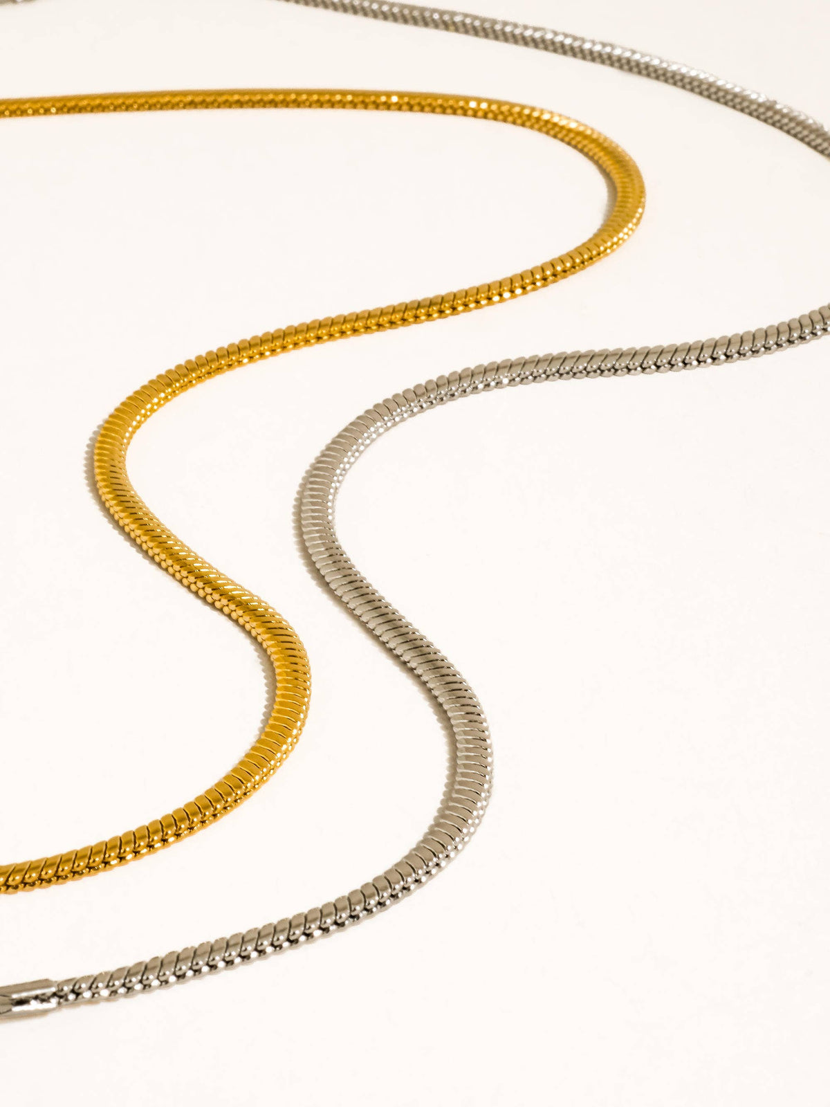 Papillon Snake Chain Necklace