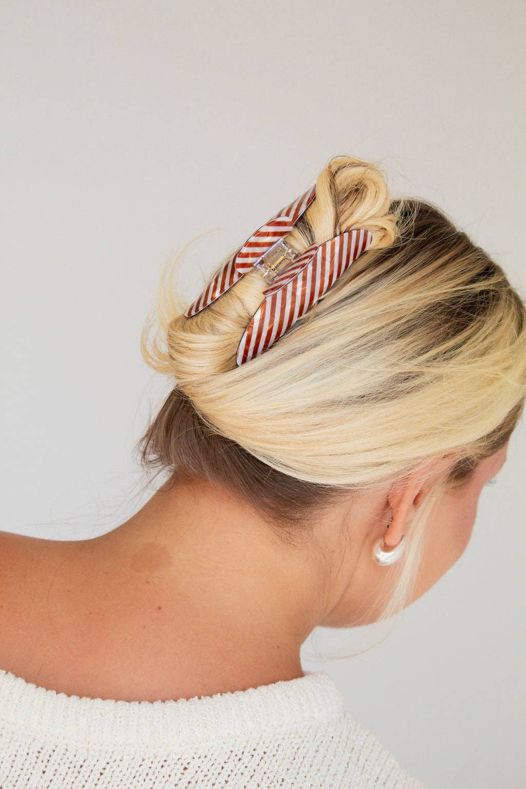 Toffee Striped Claw Clip
