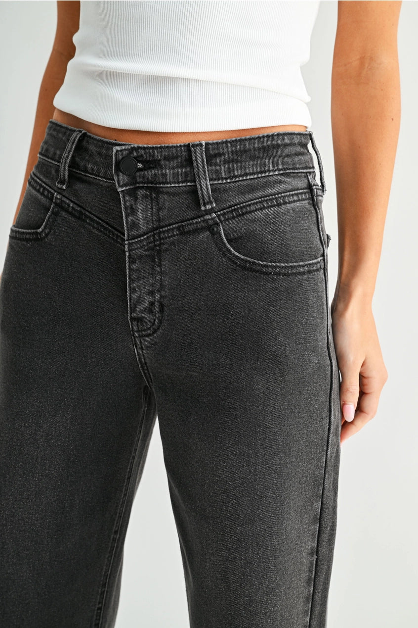 Front Seam Straight Jeans
