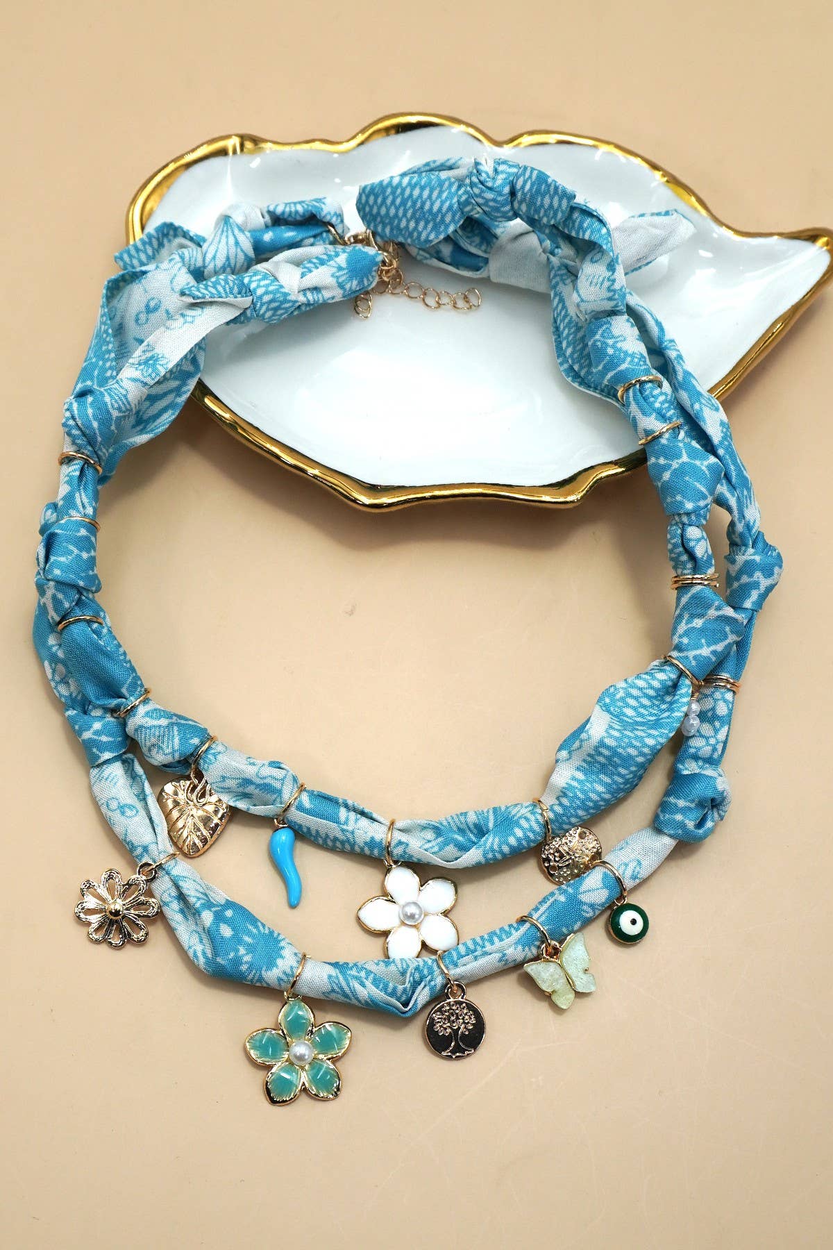 Zephyra Necklace - Proper