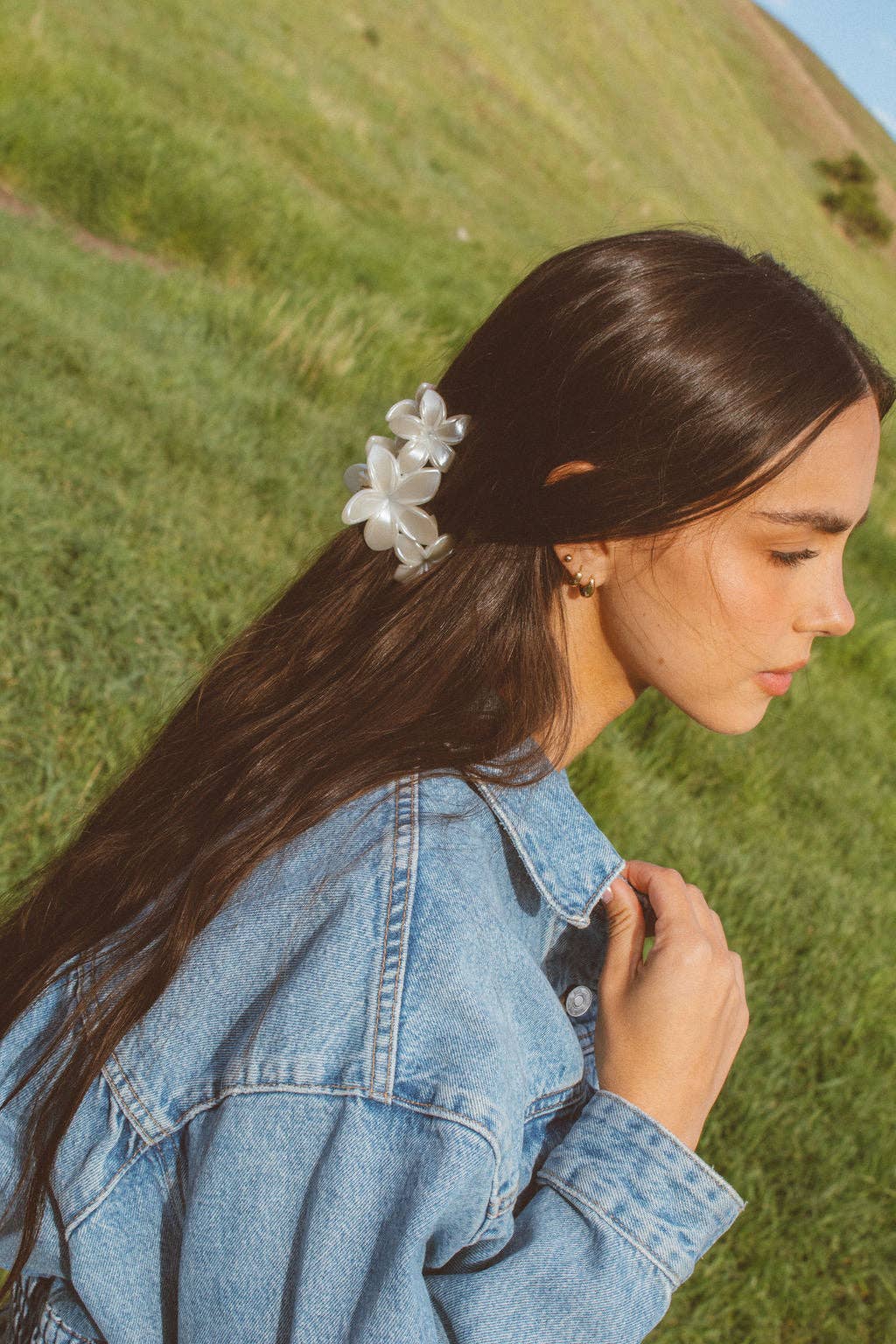 Pearlescent Flower Trio Claw Clip - Proper
