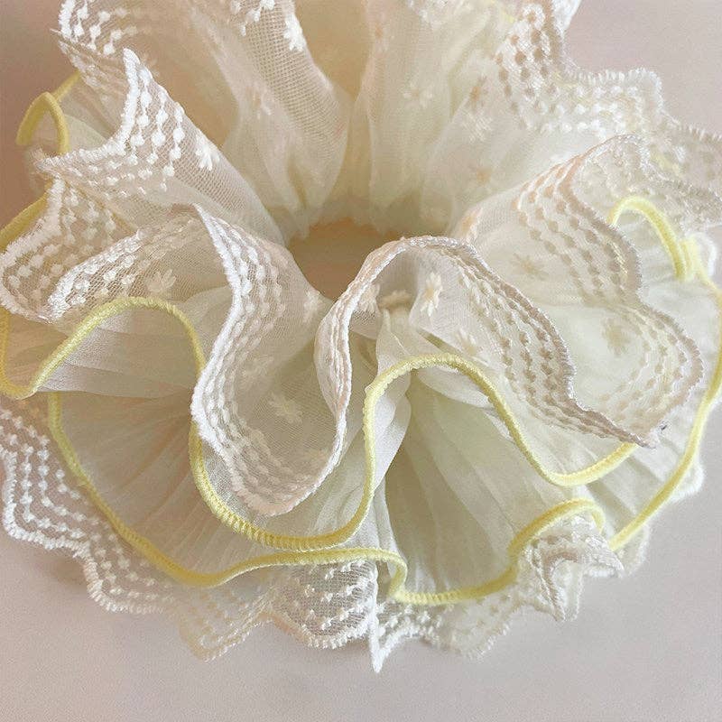 Embroidered Voluminous Tulle Lace Scrunchie 8BK6HSR04 - Proper