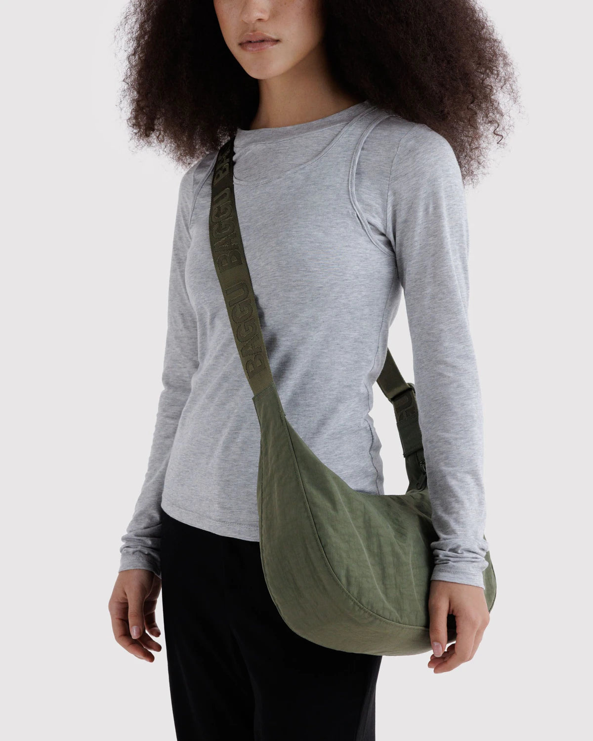 Baggu Medium Nylon Crescent Bag - Caper