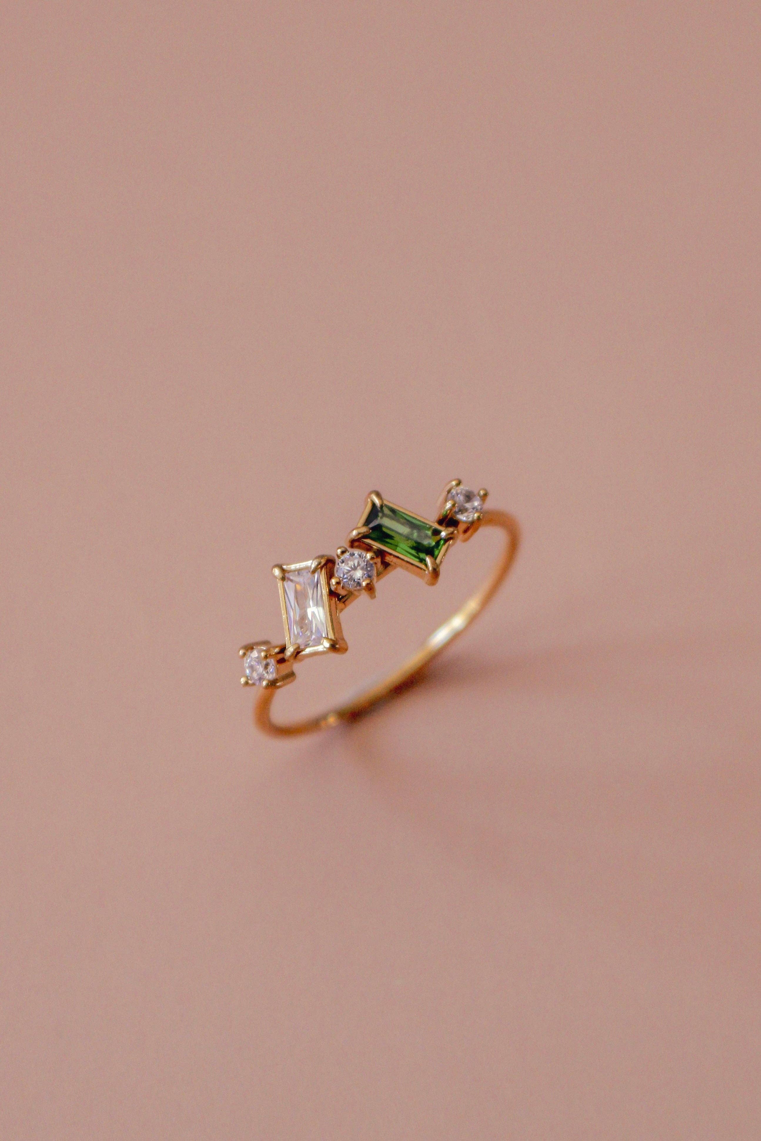 Iris Emerald Green Ring