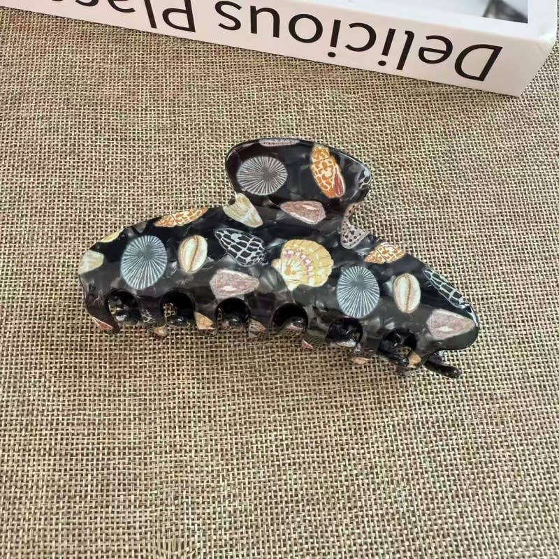Louisa Claw Clip