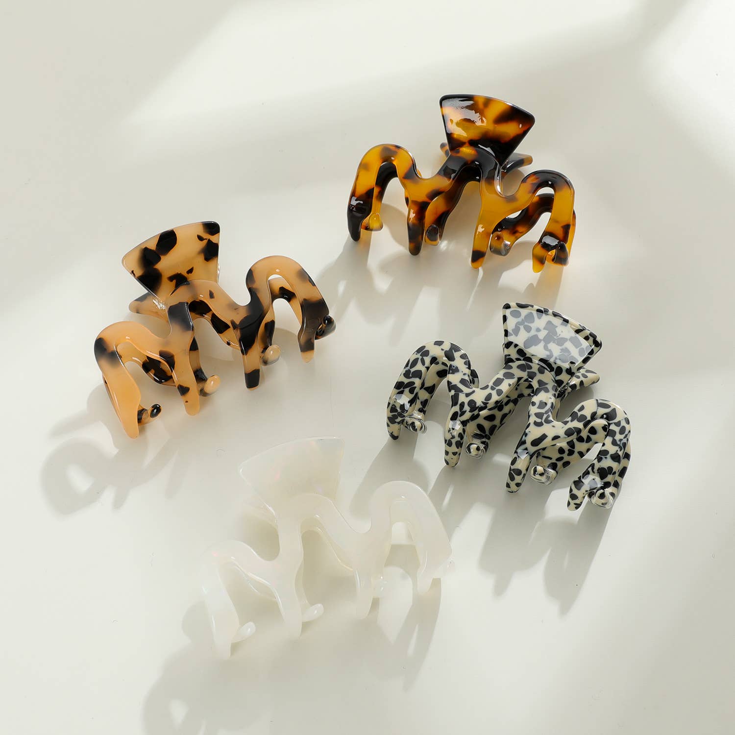 Esme Claw Clip - Proper