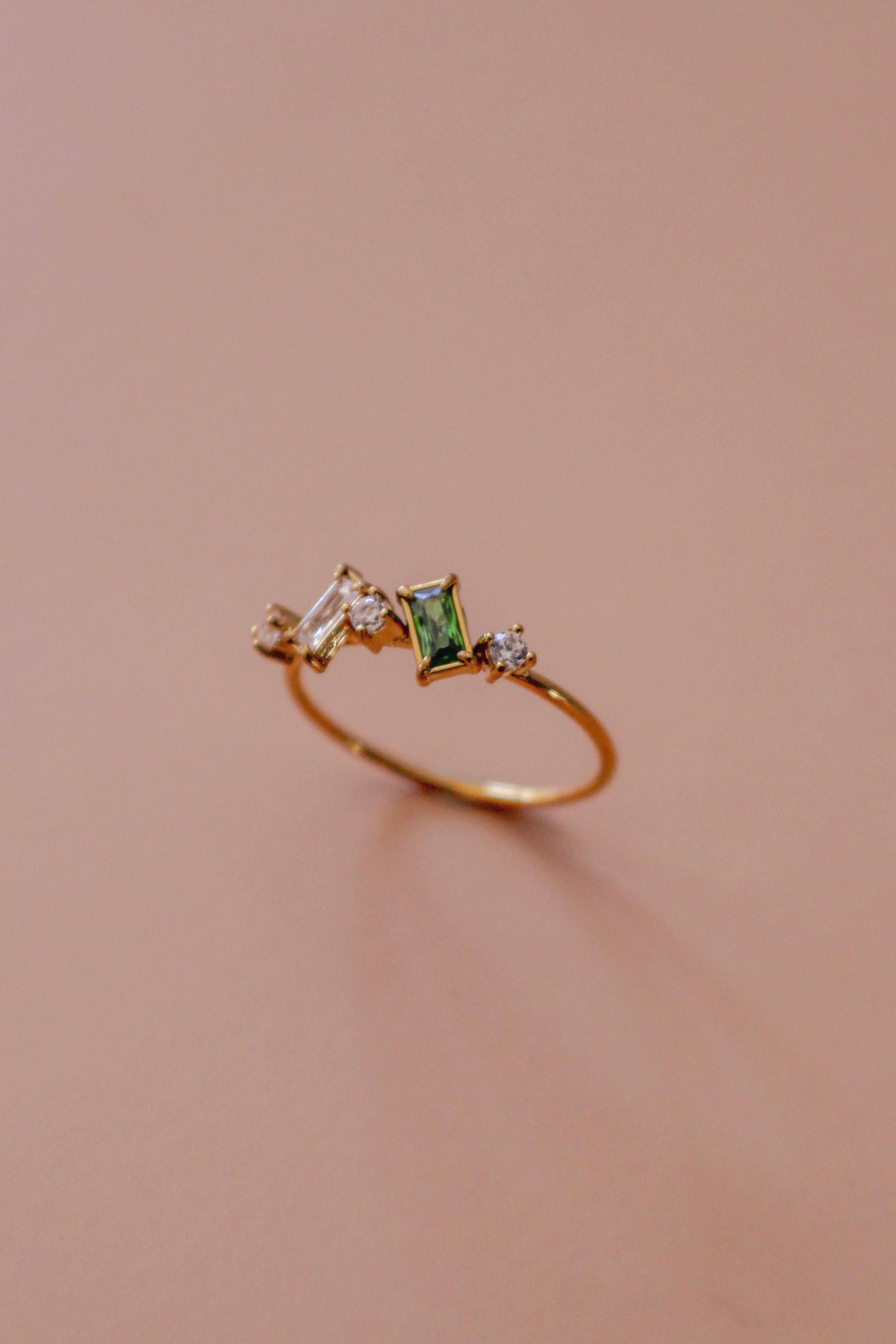 Iris Emerald Green Ring
