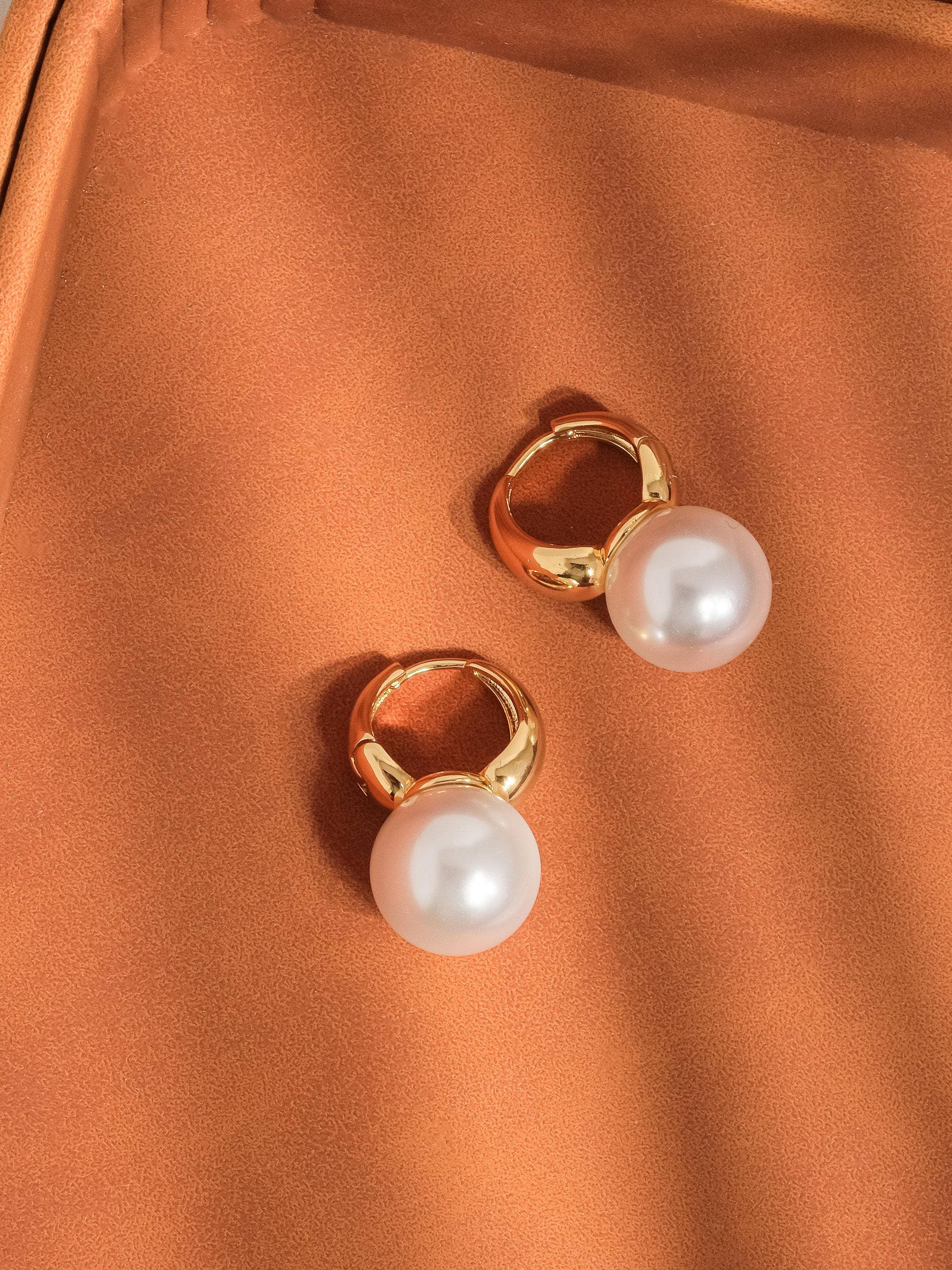 Reine Pearl Earring - Proper